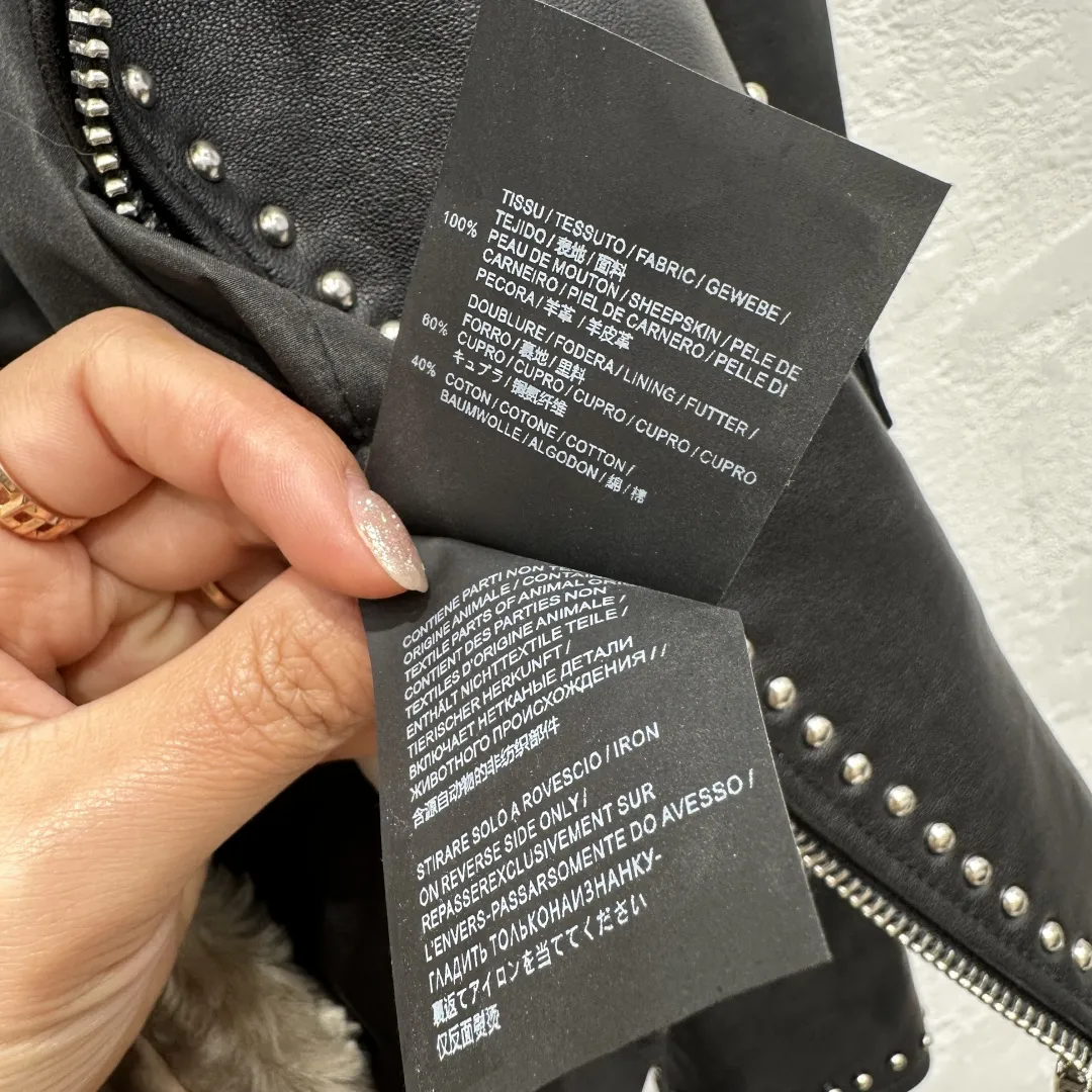 セリーヌ新作黒レザージャケットフード付き - 画像 (10)