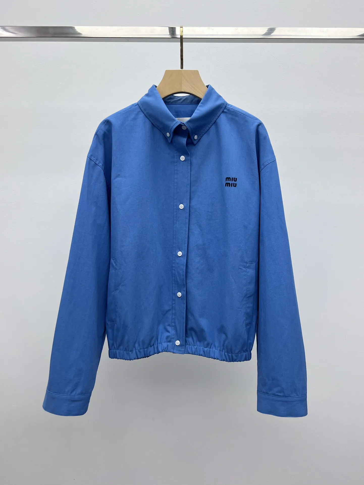 miumiu 綿の質感ウエストブルージャケット新作