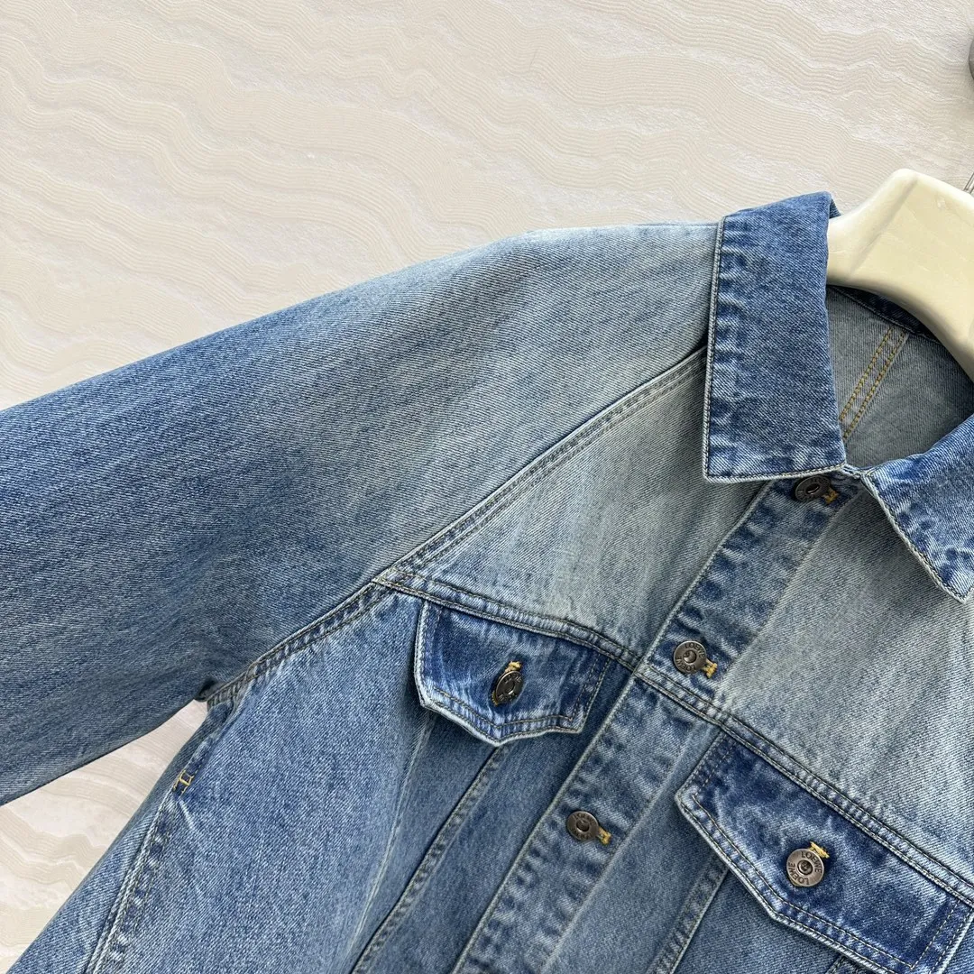 Loewe 新作黒デニムジャケットAラインスタイル - 画像 (4)