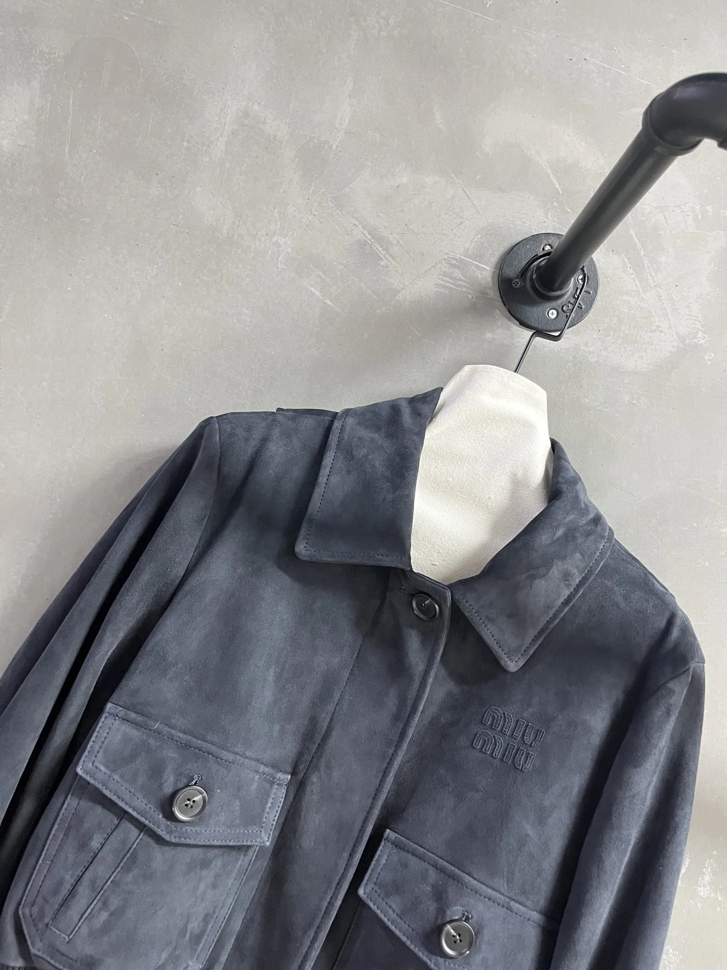 MiuMiu新作黒レザージャケットフード付き - 画像 (5)