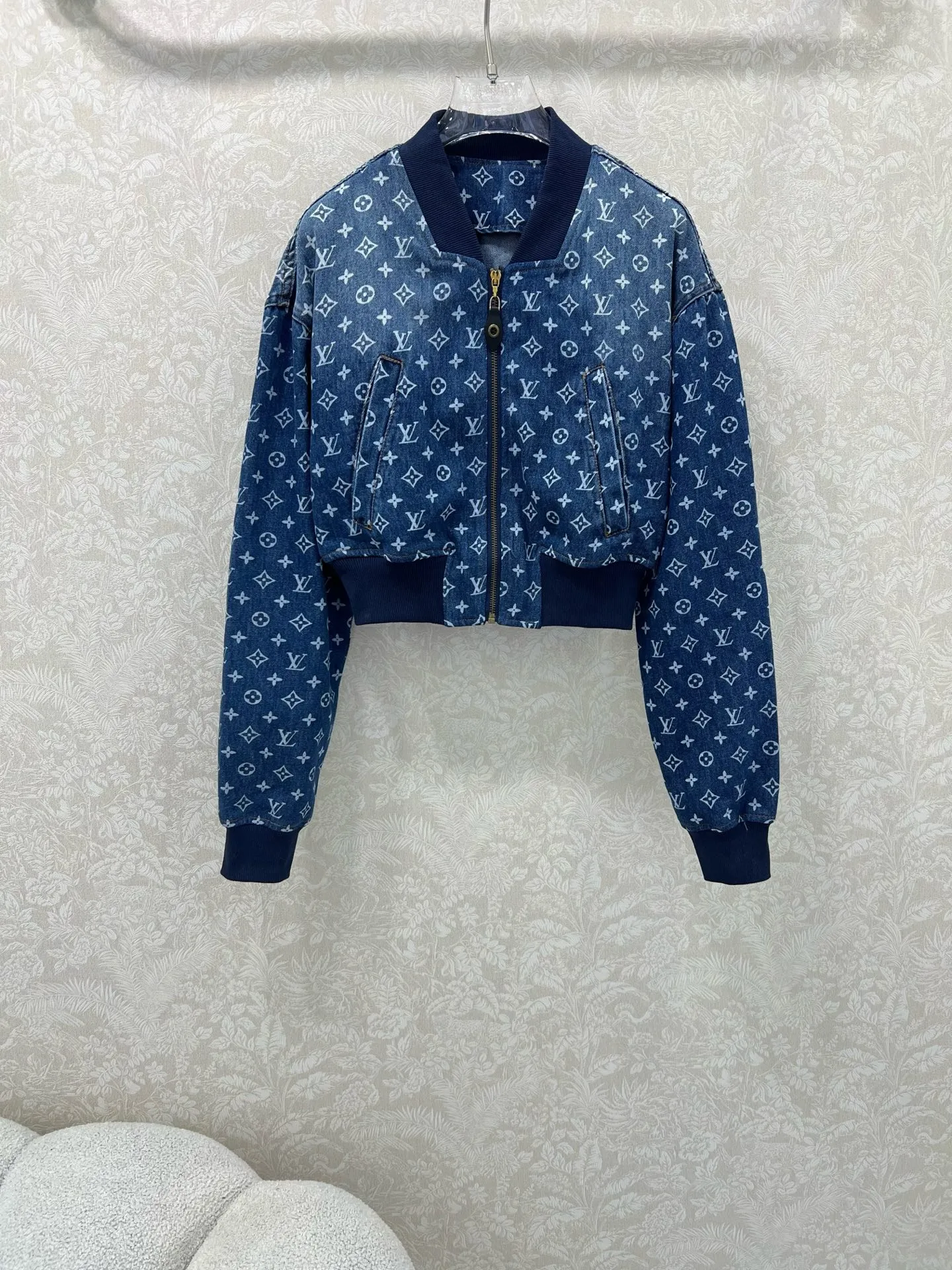 Louis Vuitton新作黒デニムジャケット