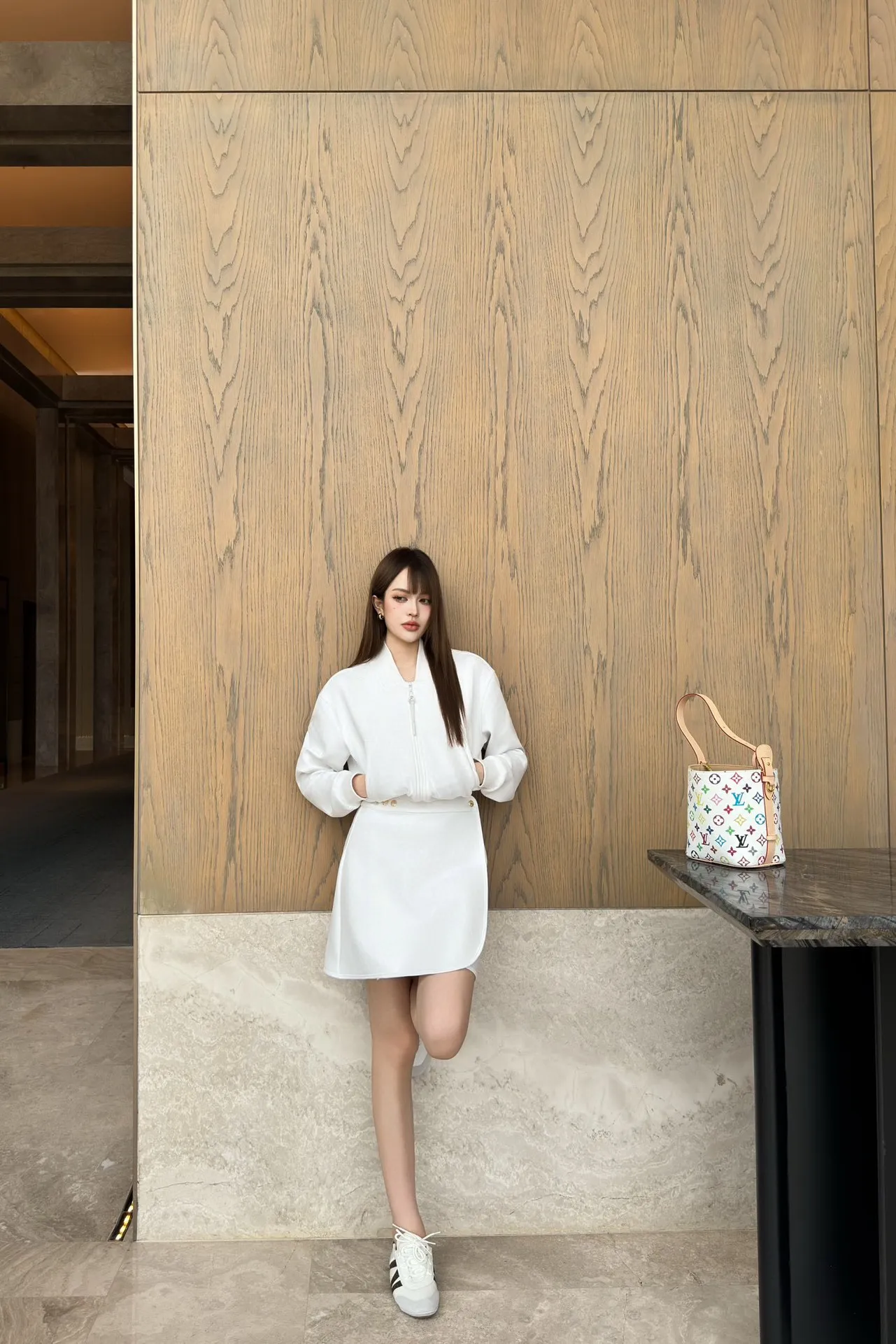 Louis Vuitton 新作黒フード付きジャケット - 画像 (3)