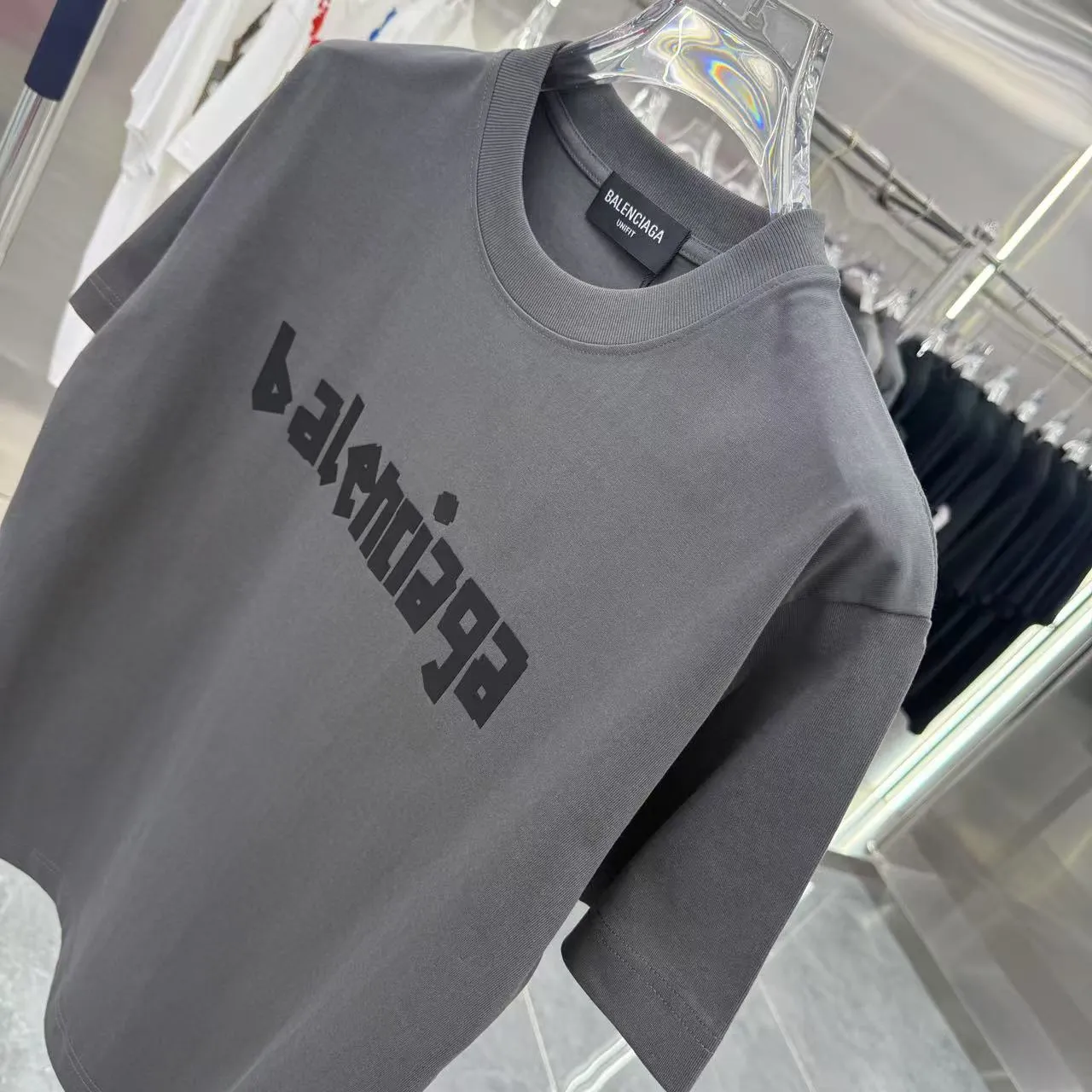 BALENCIAGA グレー 厚板シリコンプリントTシャツ - 画像 (5)