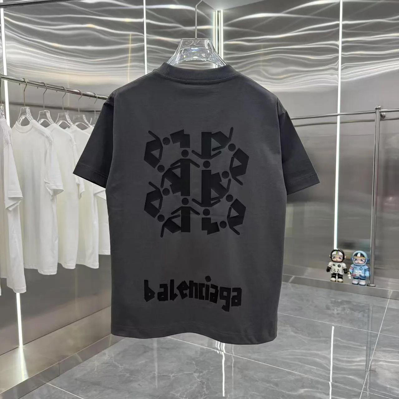 BALENCIAGA グレー 厚板シリコンプリントTシャツ - 画像 (8)