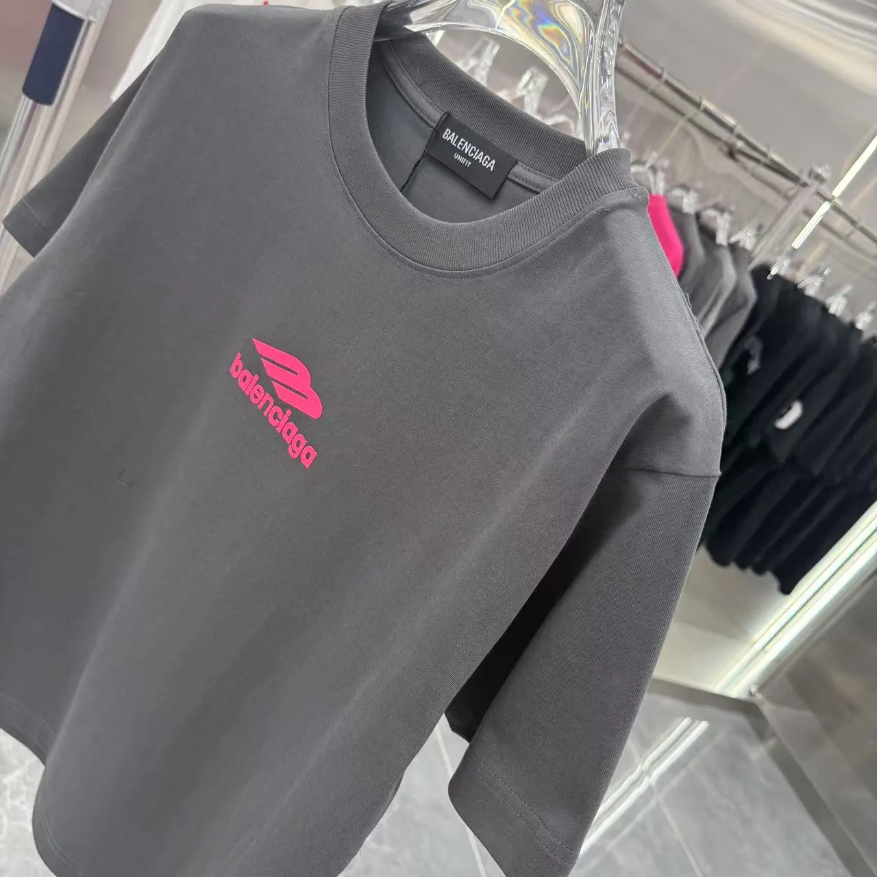 Balenciaga パリブラック厚板シリコンTシャツ - 画像 (5)