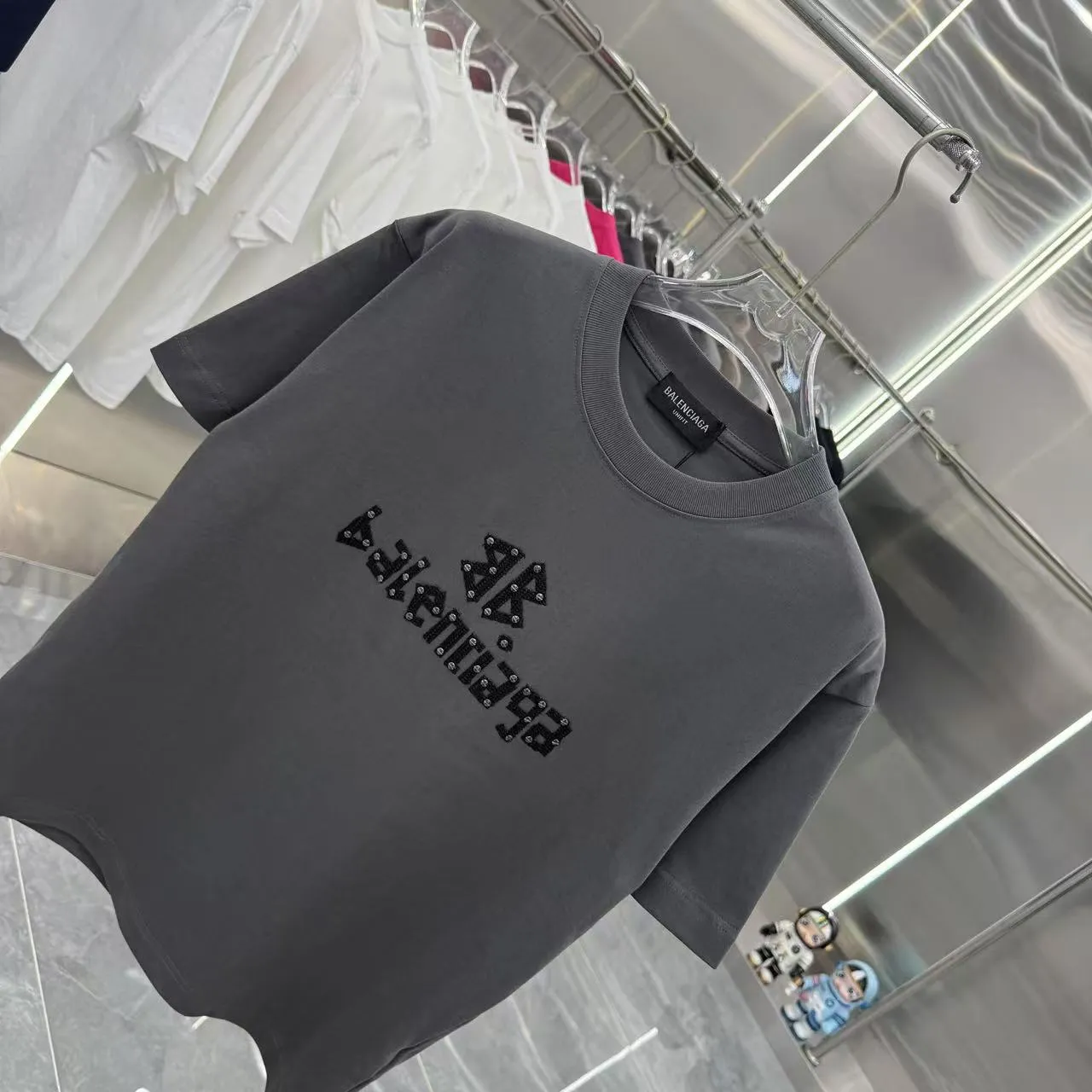 Balenciaga パリシャネルTシャツ黒色新作2025 - 画像 (4)