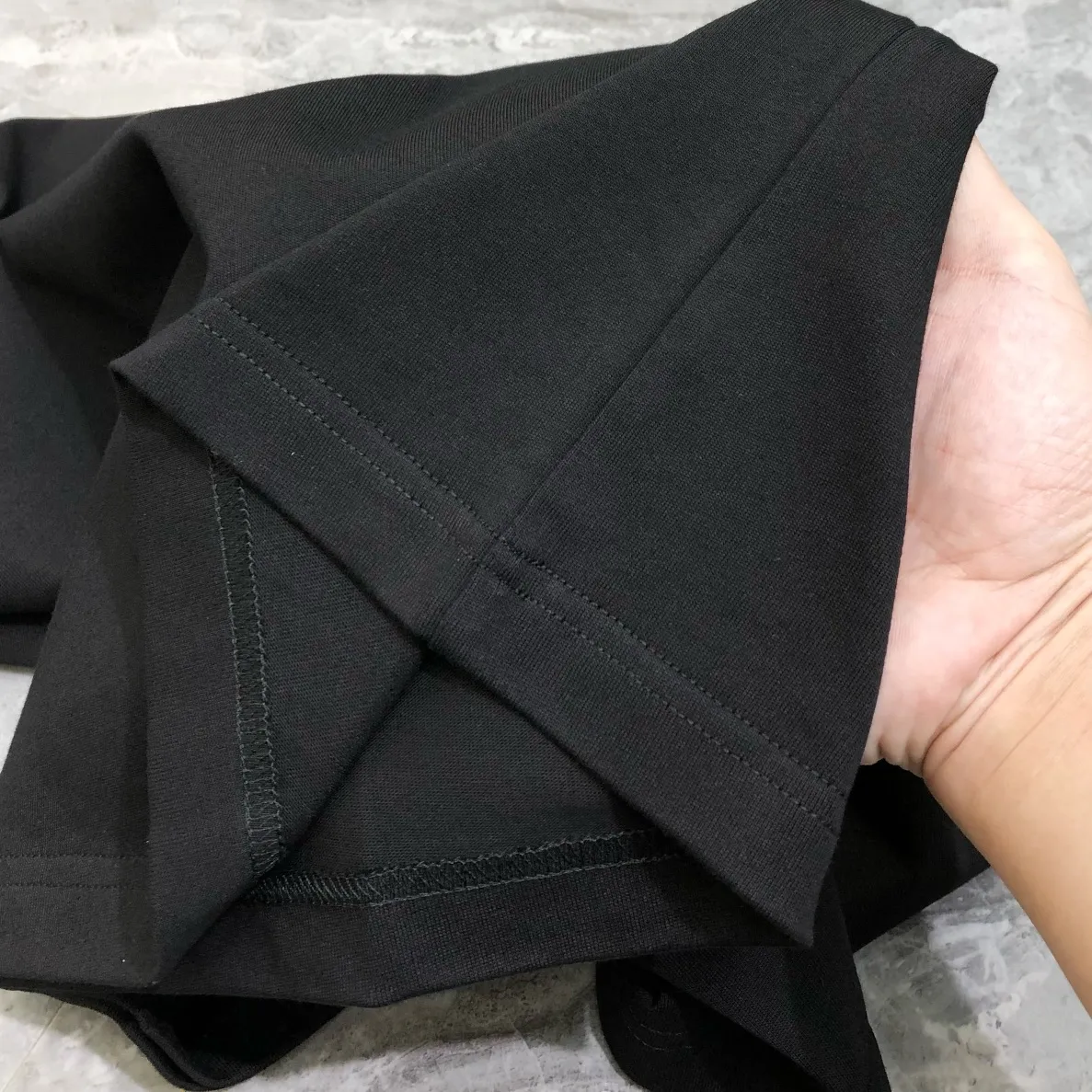 Balenciaga 白 2025春夏の新作メンズTシャツ - 画像 (9)