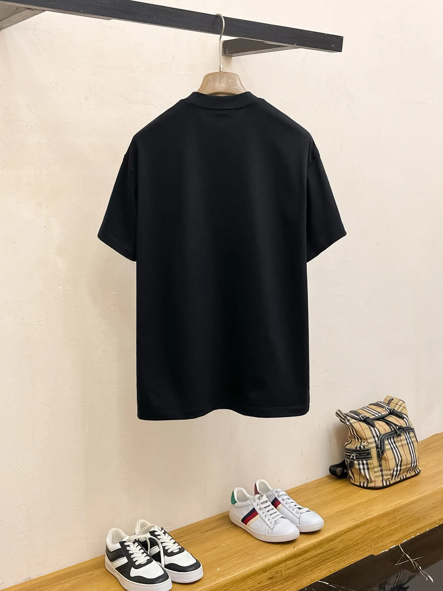 Balenciaga ブラッククラシックプリントTシャツ - 画像 (6)