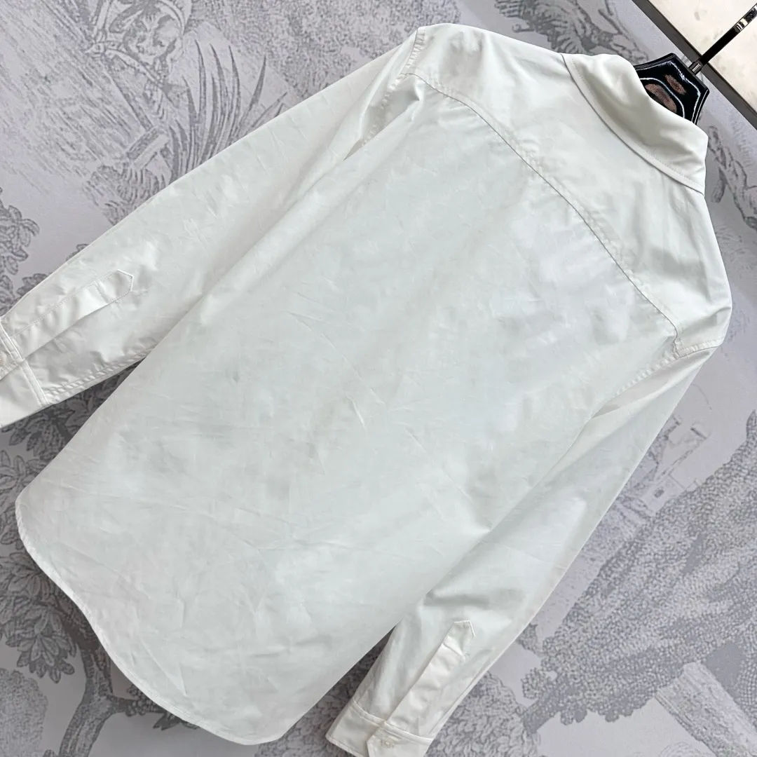 CELINE新作白リバーシブルカラーシャツ - 画像 (9)