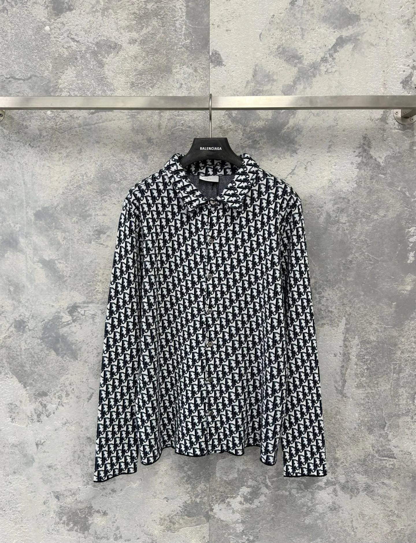 DIOR新作青カウボーイ柄シャツ