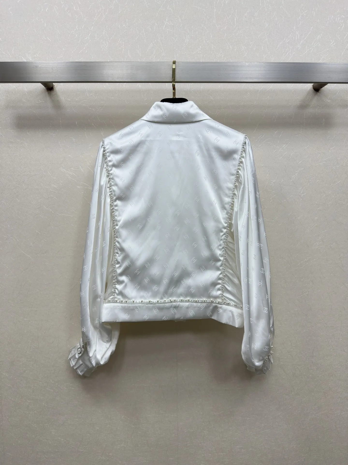 Chanel 25ss 新作シャツ ホワイト バットマンデザイン - 画像 (6)