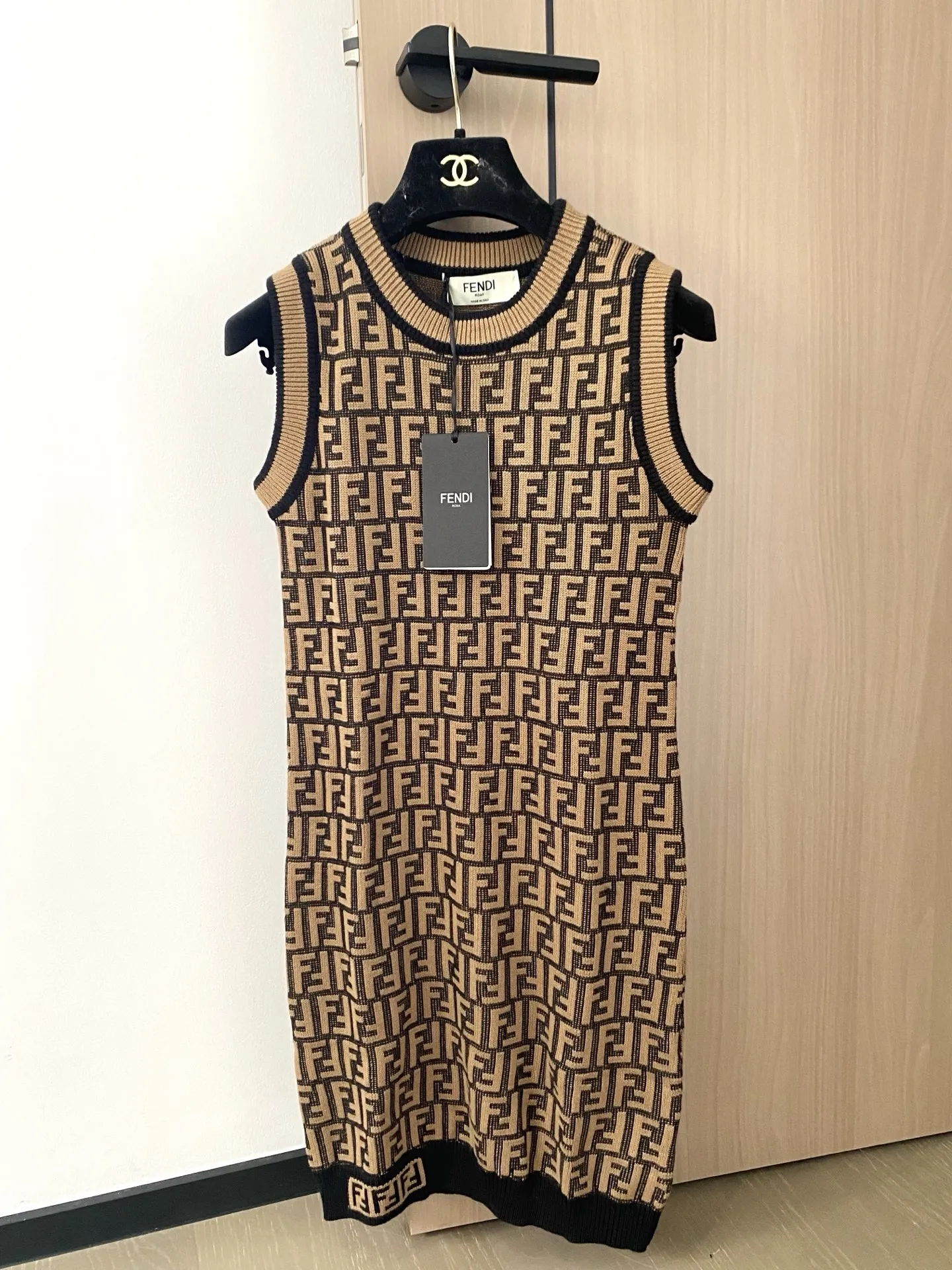 フェンディ 25ss バイカラー モノグラム ベスト スカート ブラウン