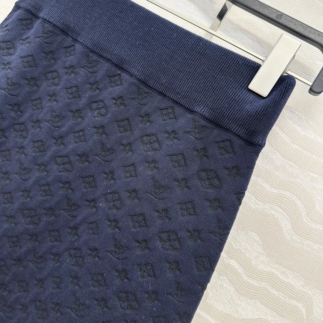 Louis Vuitton 25s春夏バケーション新商品ニットスカートネイビーMONOGRAM - 画像 (5)
