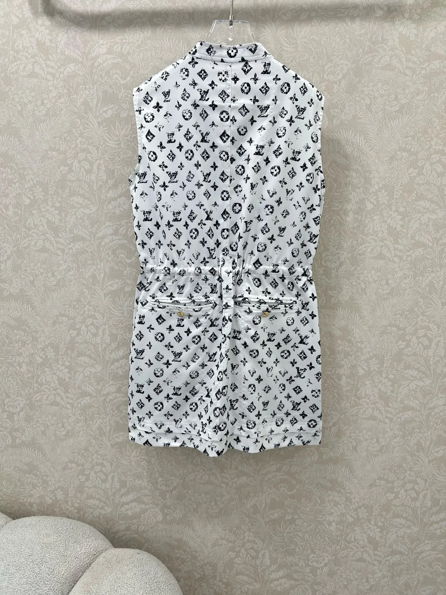 Louis Vuitton 白黒プリントベストドレス - 画像 (8)