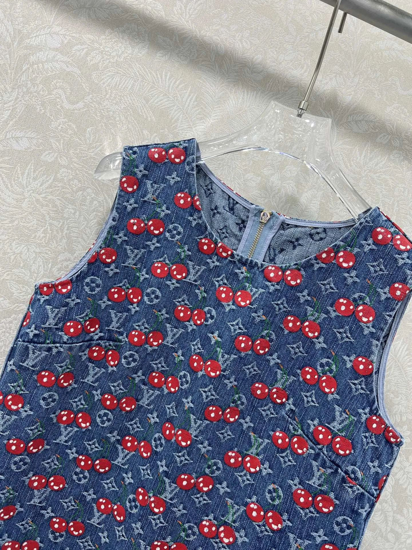 Louis Vuitton 25新款樱桃ブルーデニムワンピース - 画像 (4)