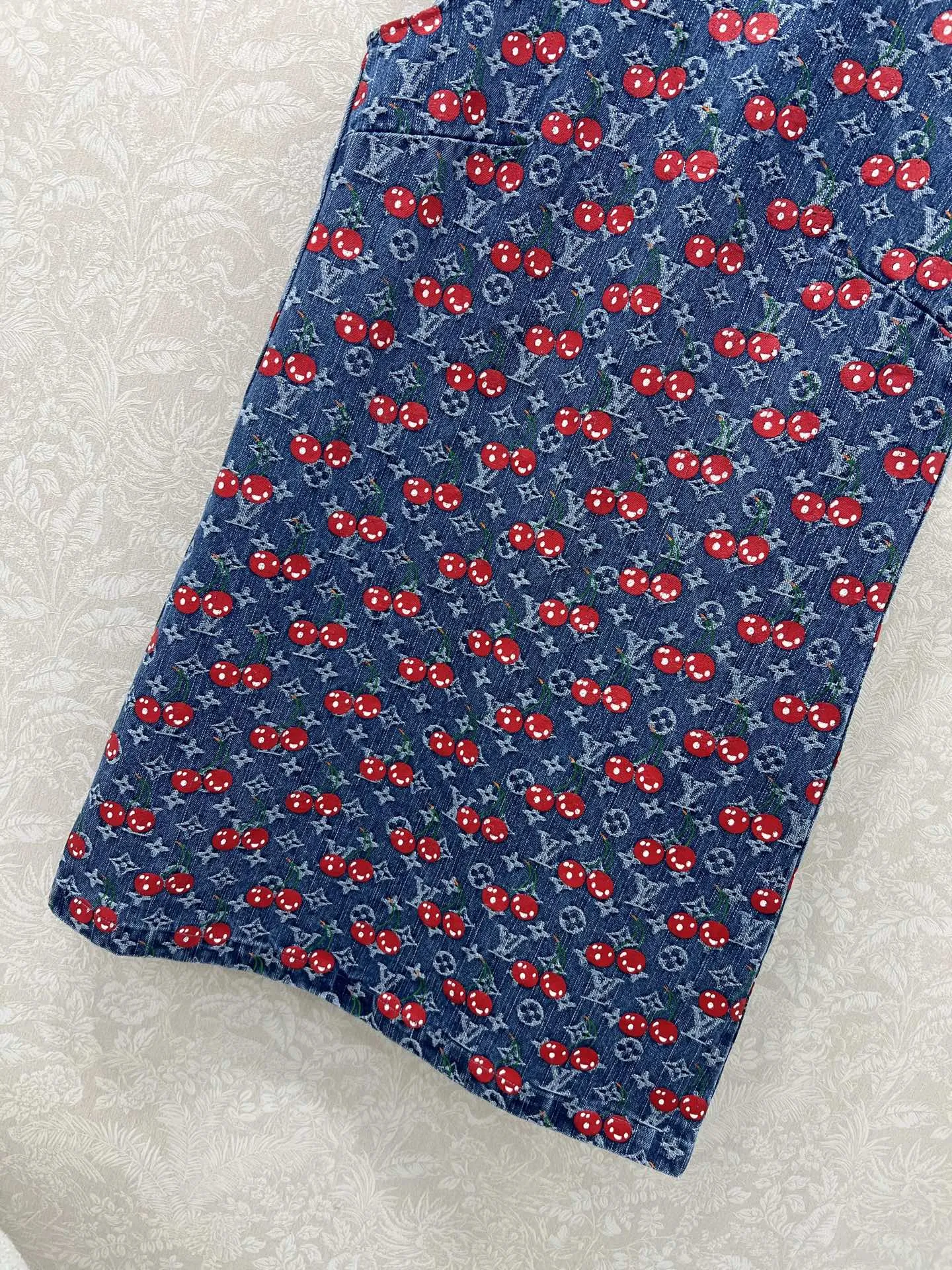 Louis Vuitton 25新款樱桃ブルーデニムワンピース - 画像 (6)