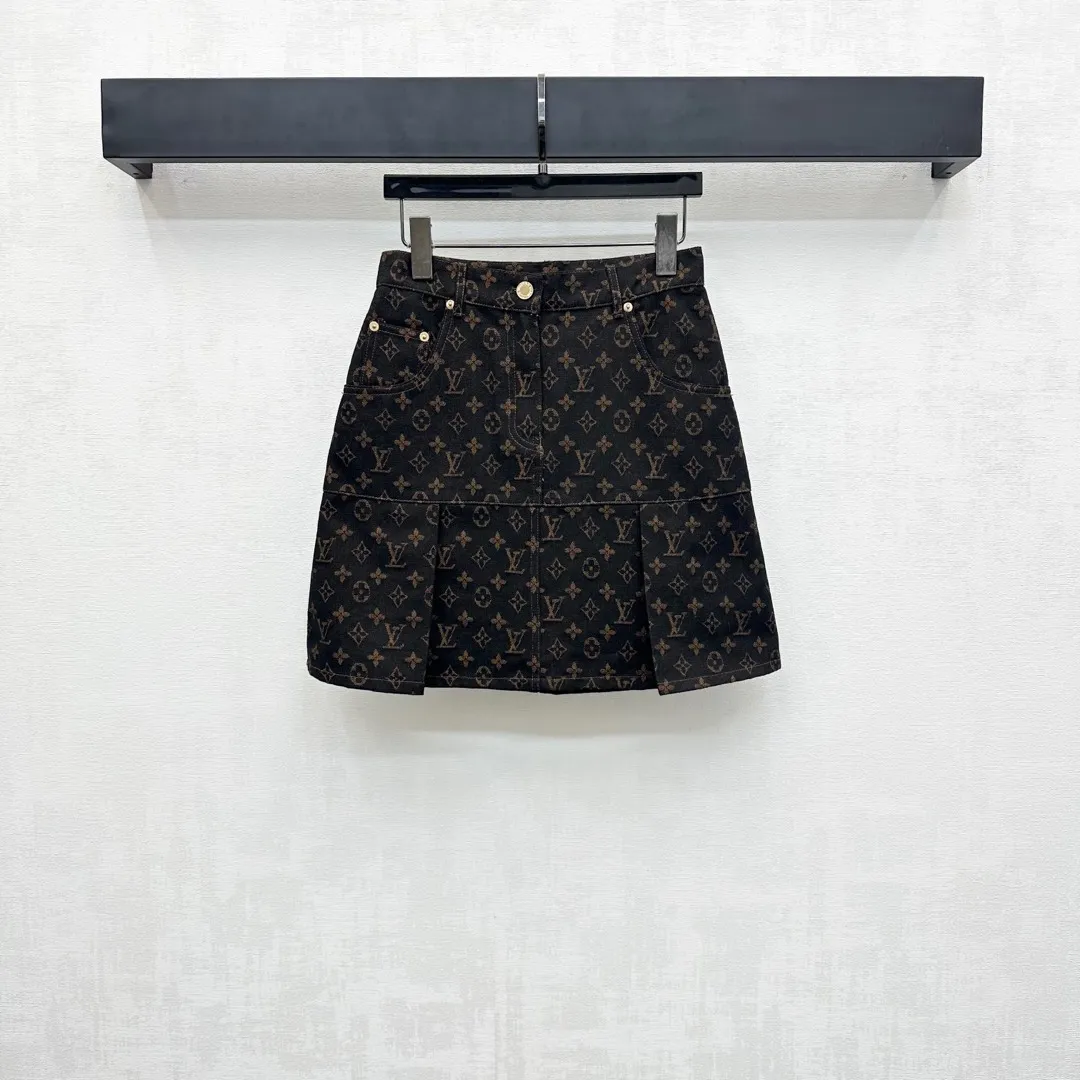 Louis Vuitton ブラック フィッシュテールデニムスカート