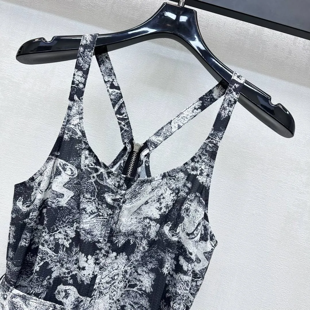 Dior 2025 黒のプリントタンクトップ ワンピース - 画像 (4)