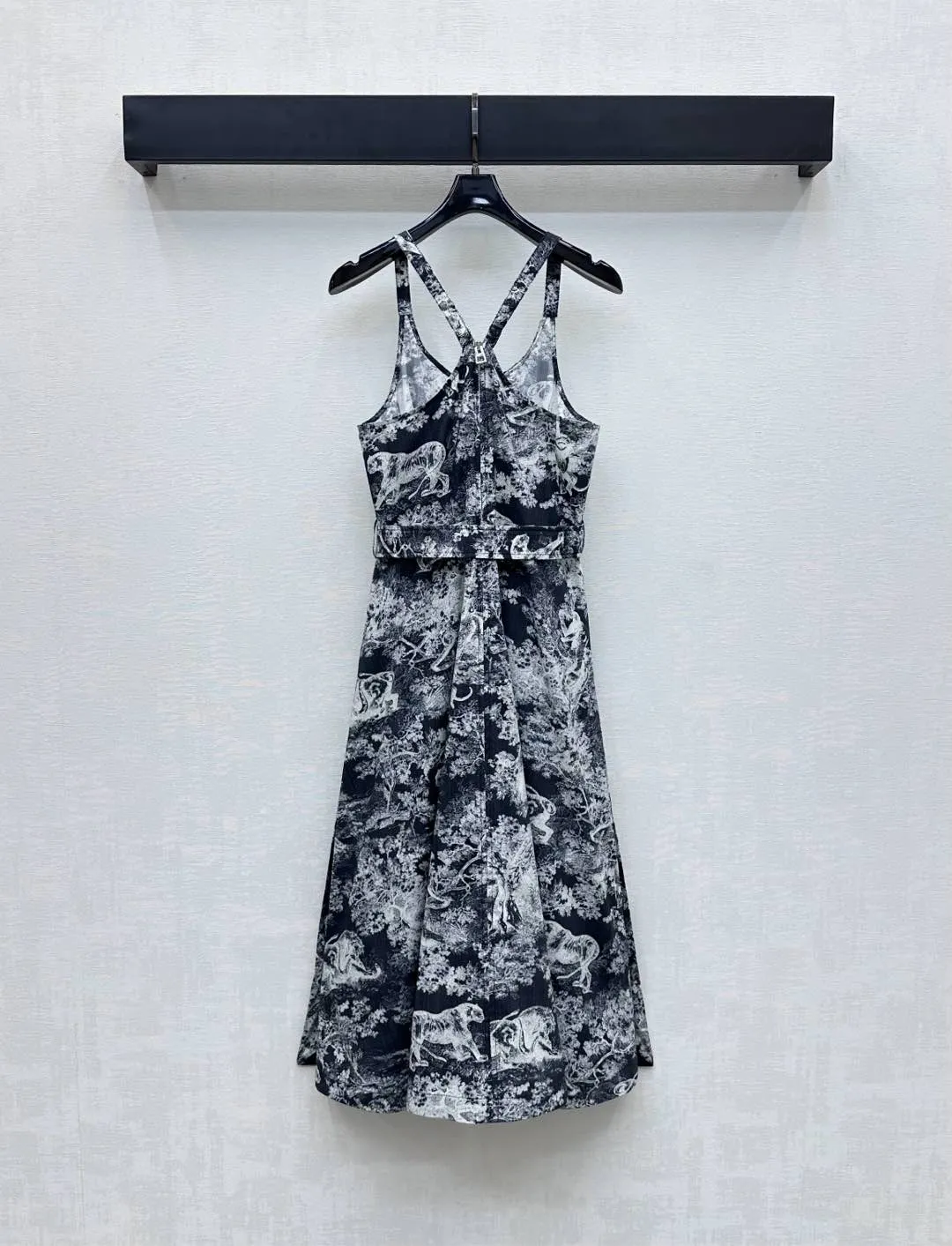 Dior 2025 黒のプリントタンクトップ ワンピース - 画像 (8)