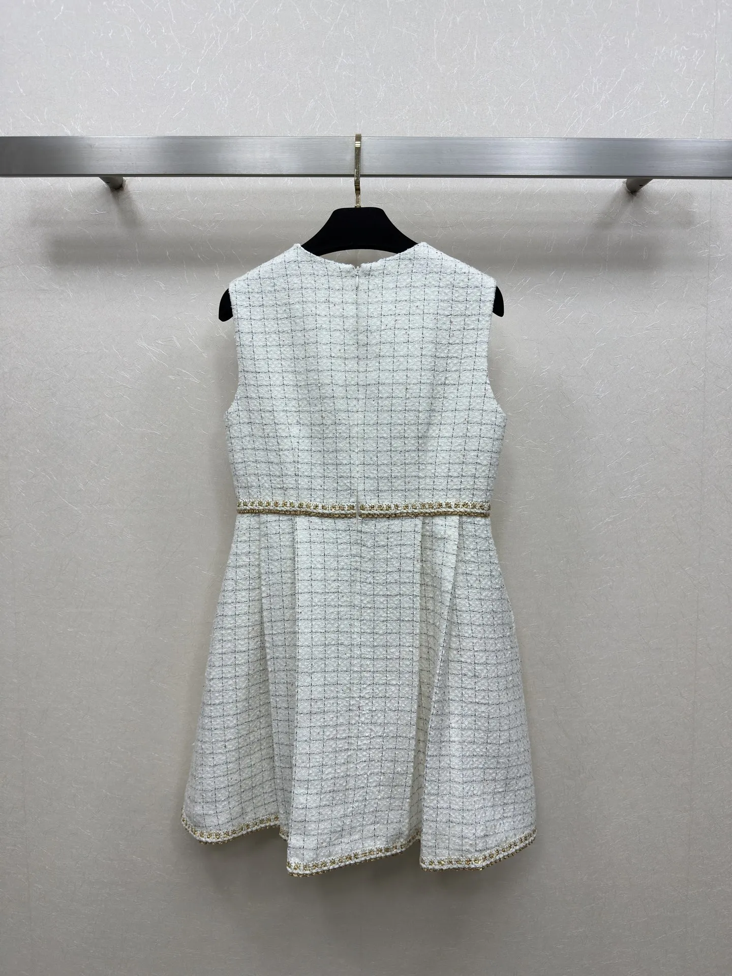 Chanel 白い小香風ドレス 半袖スタイル - 画像 (6)