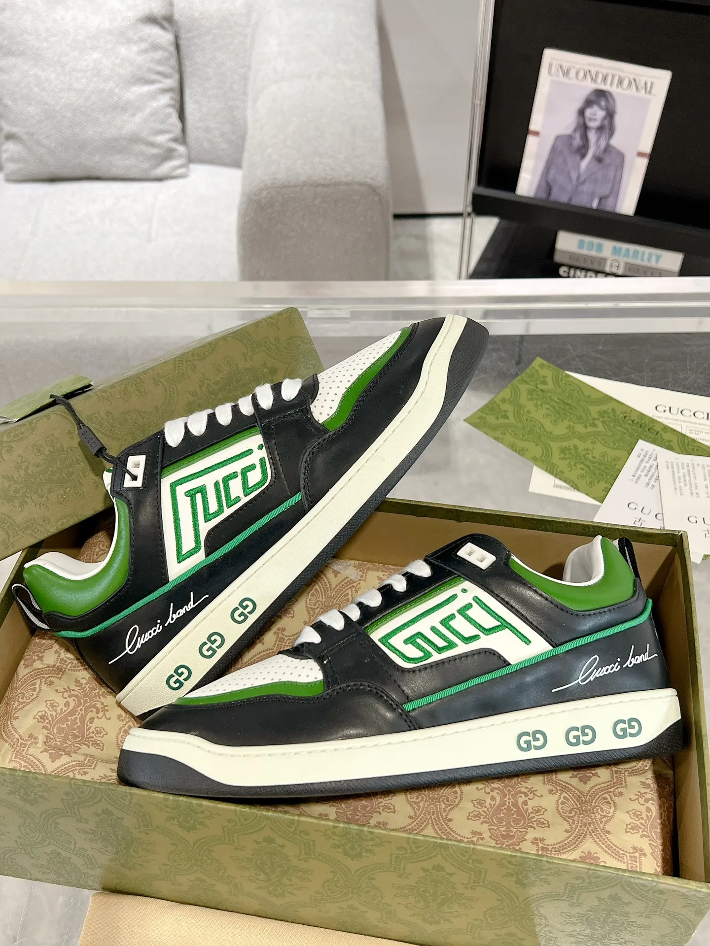 Gucci ホワイトグリーン カップル スニーカー - 画像 (5)