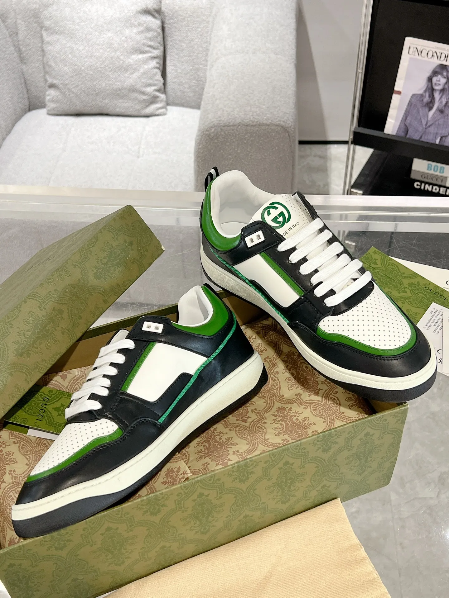 Gucci ホワイトグリーン カップル スニーカー - 画像 (6)
