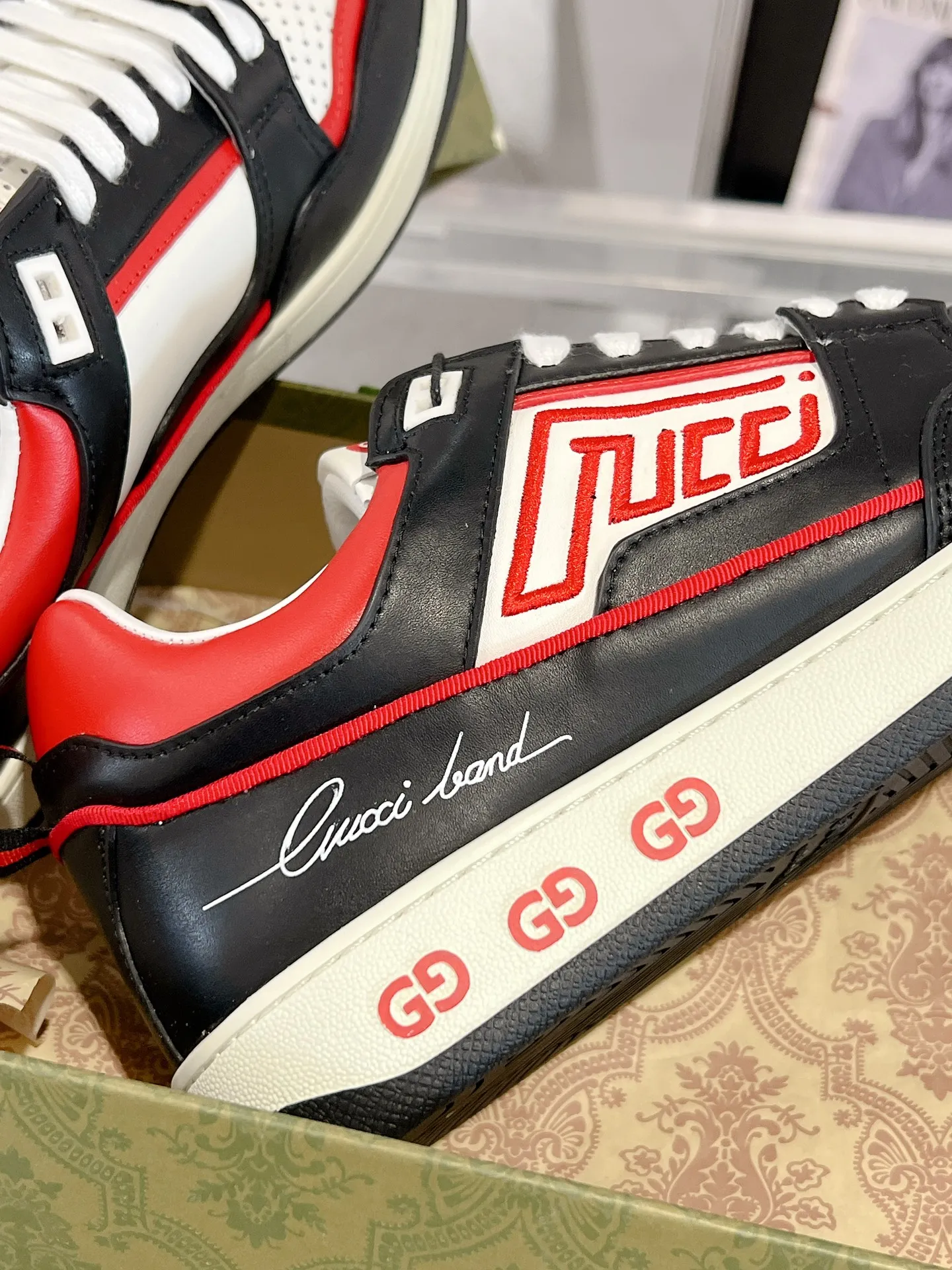 Gucci ホワイトレッド カップル スニーカー - 画像 (8)