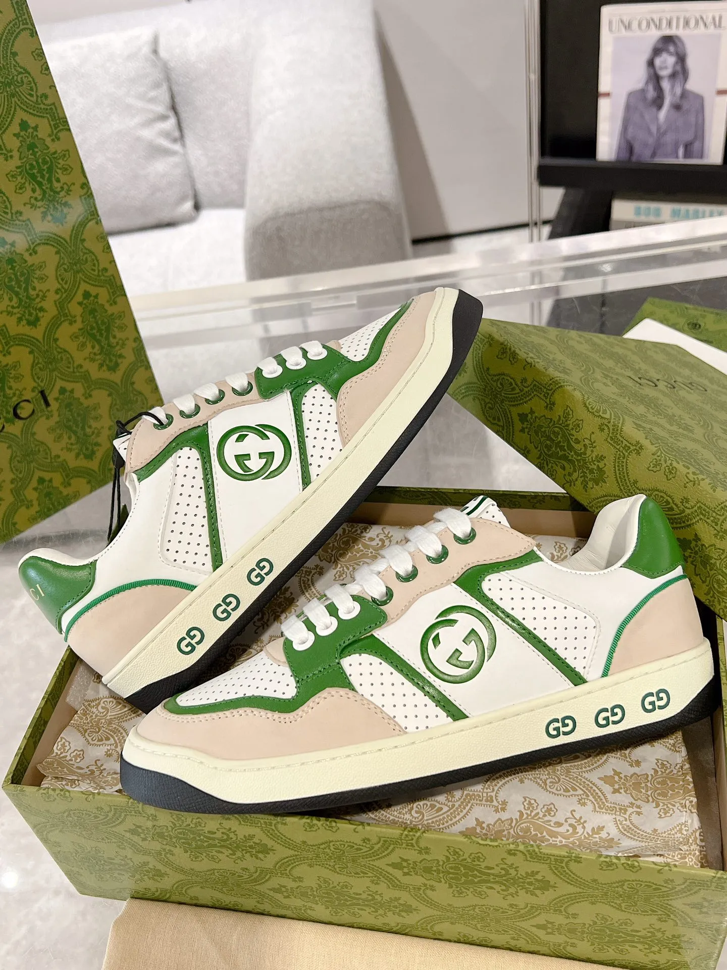 Gucci ホワイトグリーン カップル スニーカー - 画像 (5)