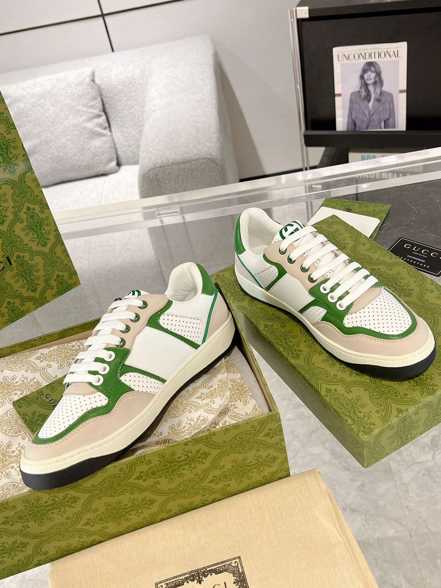 Gucci ホワイトグリーン カップル スニーカー - 画像 (6)