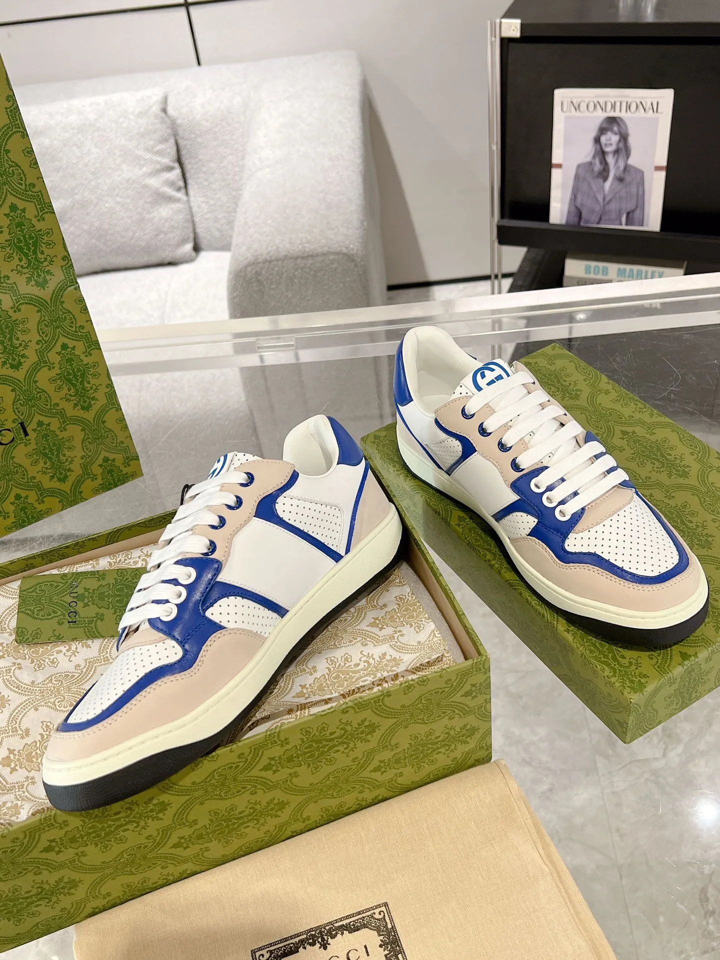 Gucci ホワイトブルーカップルスタイルスニーカー - 画像 (6)