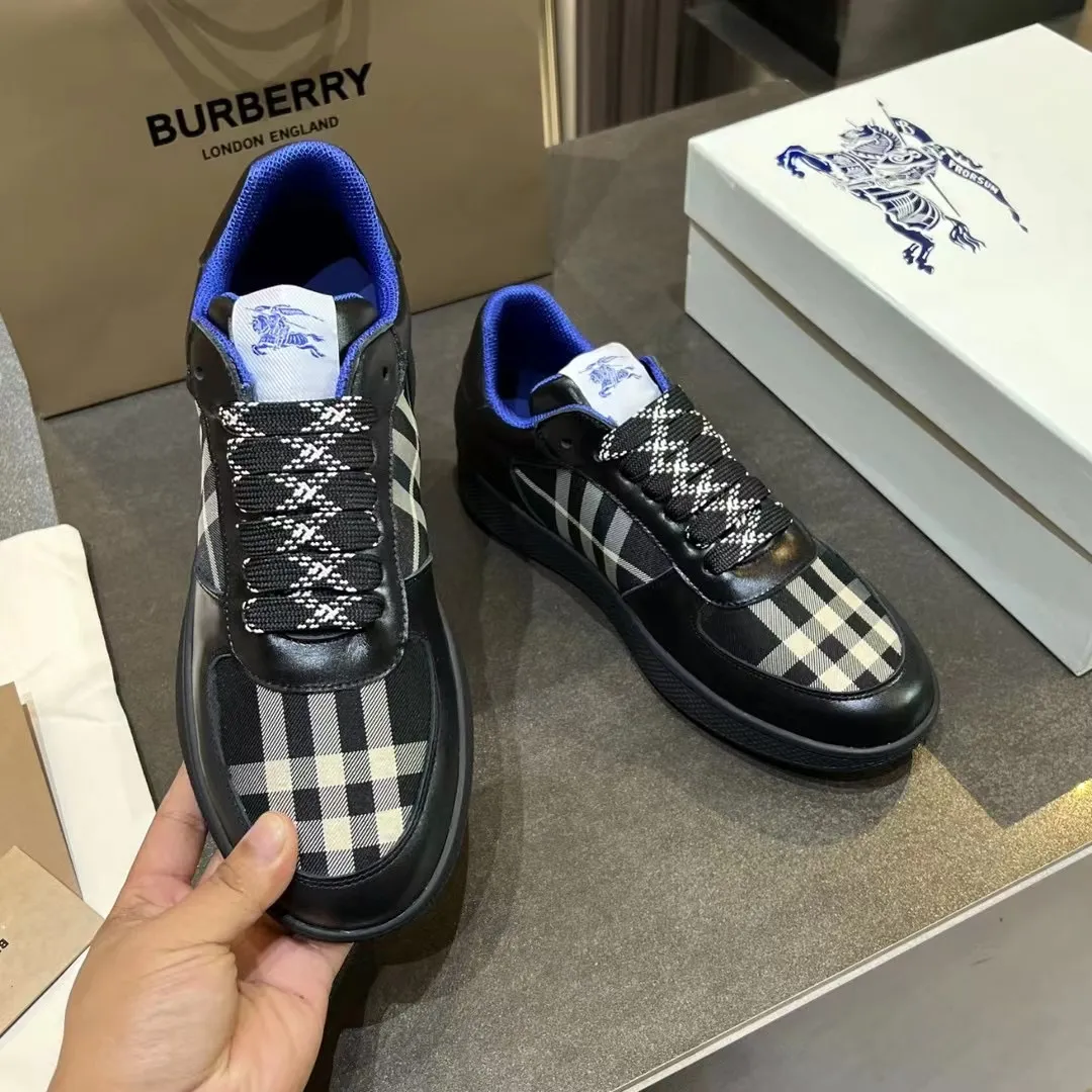 Burberry ブラックチェック柄スニーカー - 画像 (7)