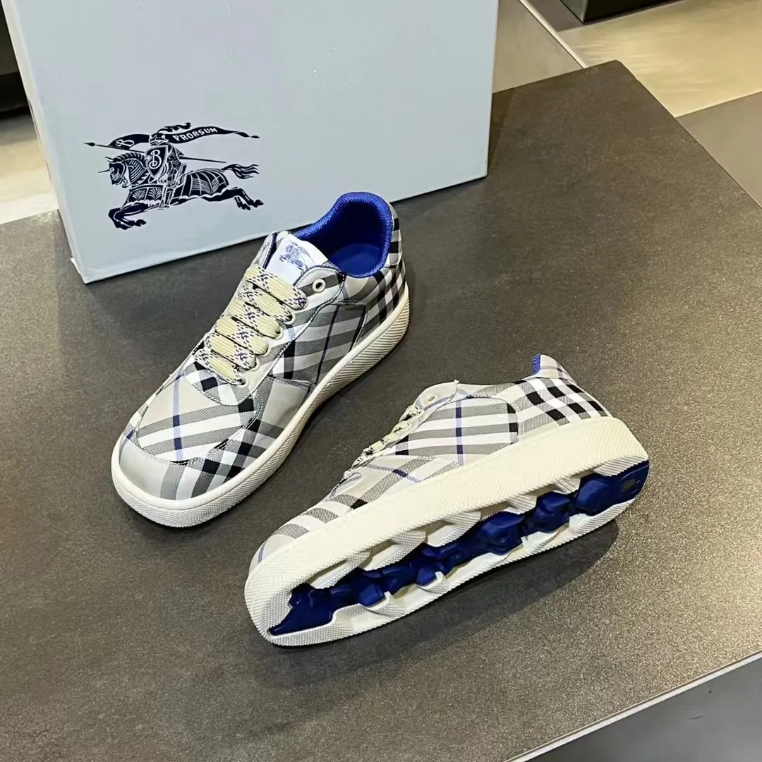 Burberry 2024新作チェック柄スニーカーブルー - 画像 (5)