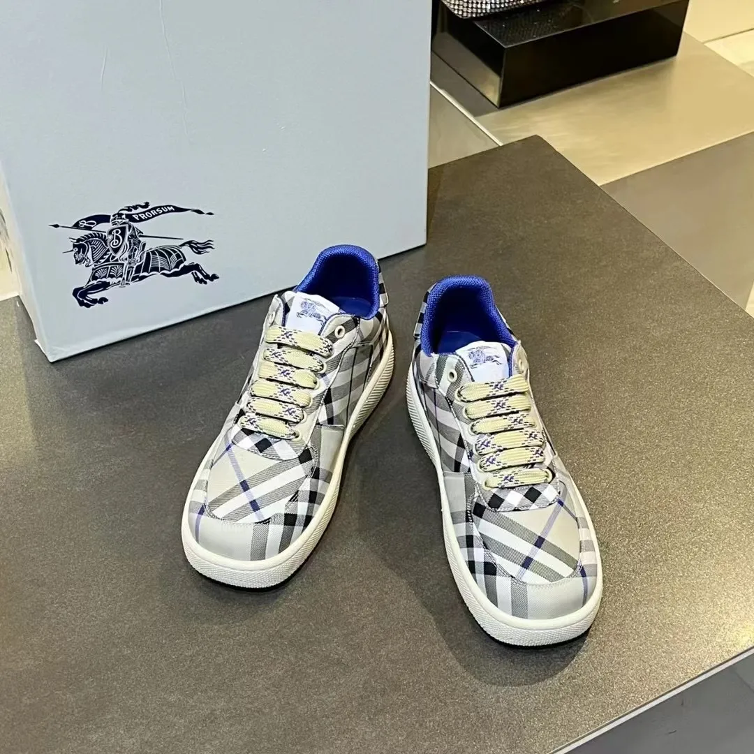 Burberry 2024新作チェック柄スニーカーブルー - 画像 (6)
