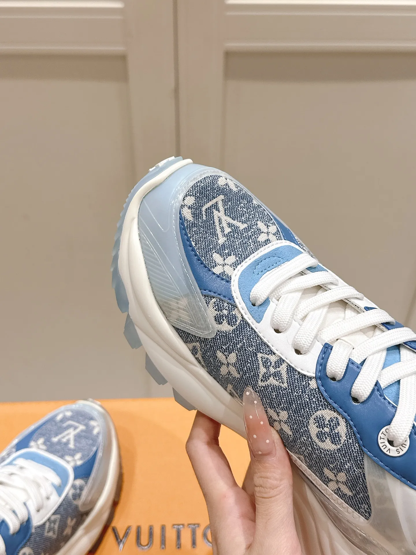 LOUIS VUITTON RUN 55 ブルー スニーカー - 画像 (7)