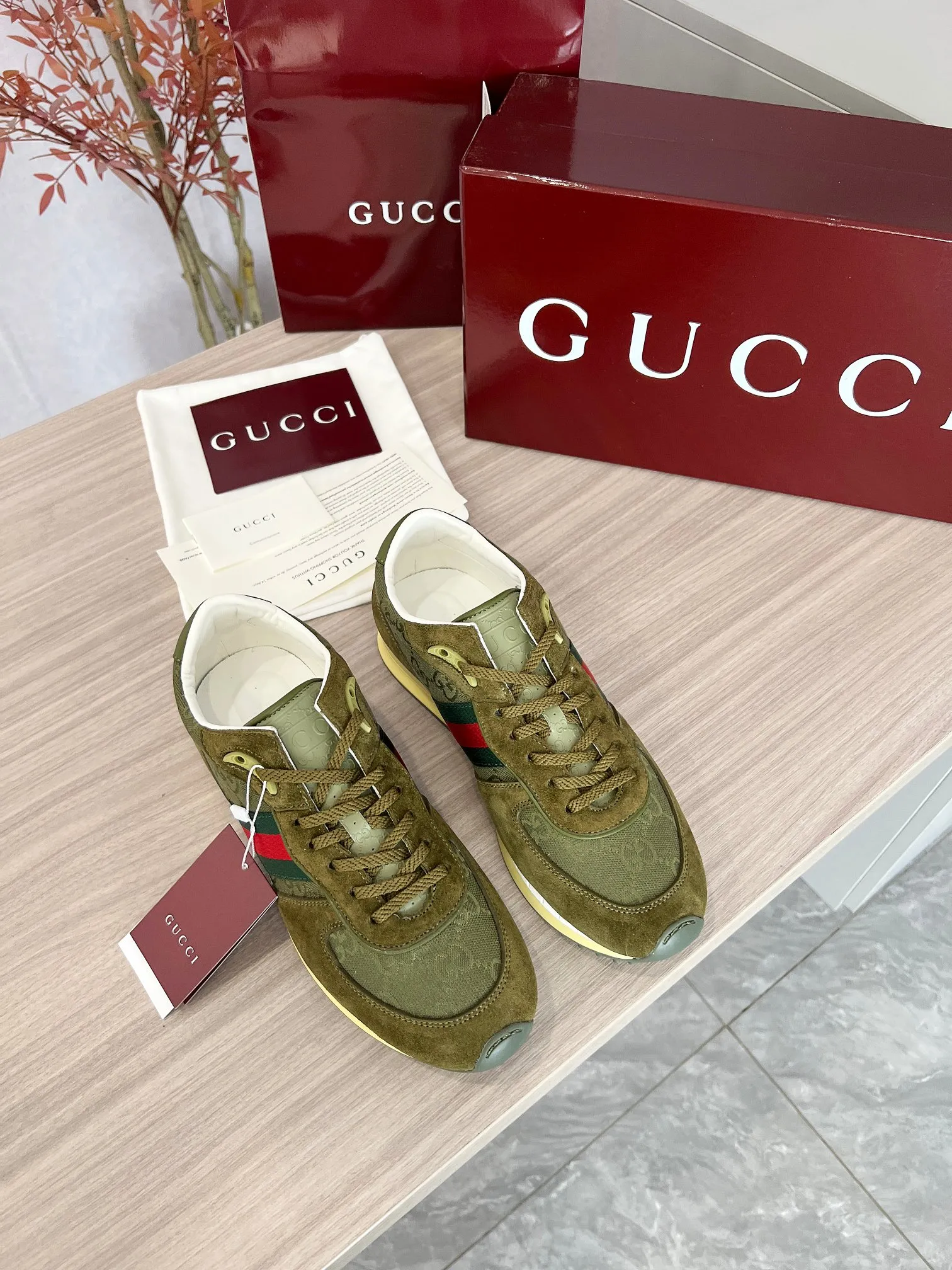 Gucci Re-Motion グリーン厚底スニーカー - 画像 (4)