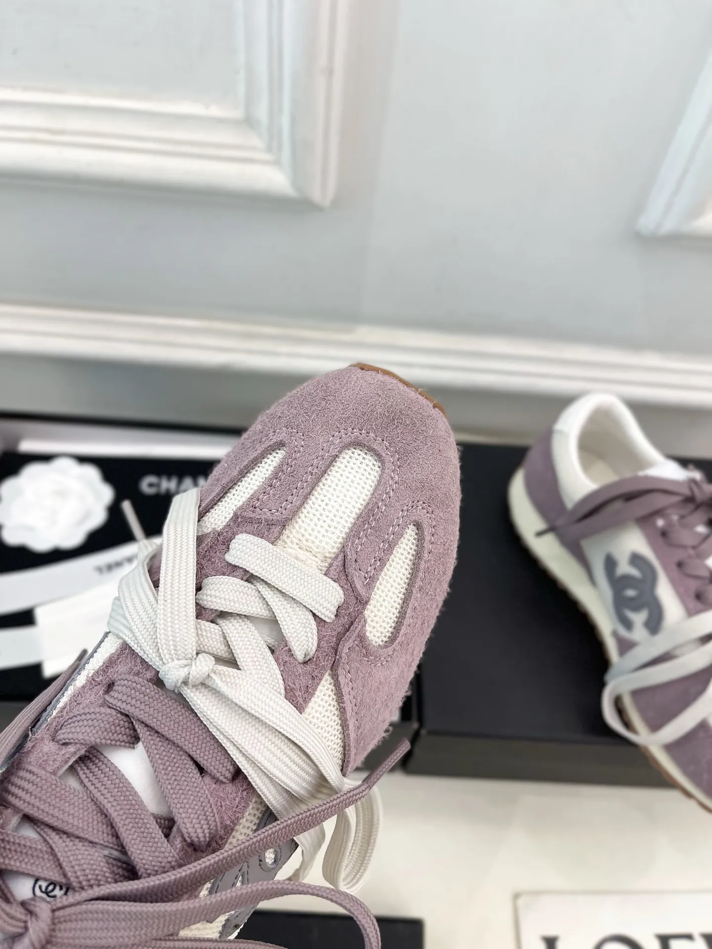 CHANEL 2025春夏新作 紫色スニーカー - 画像 (6)