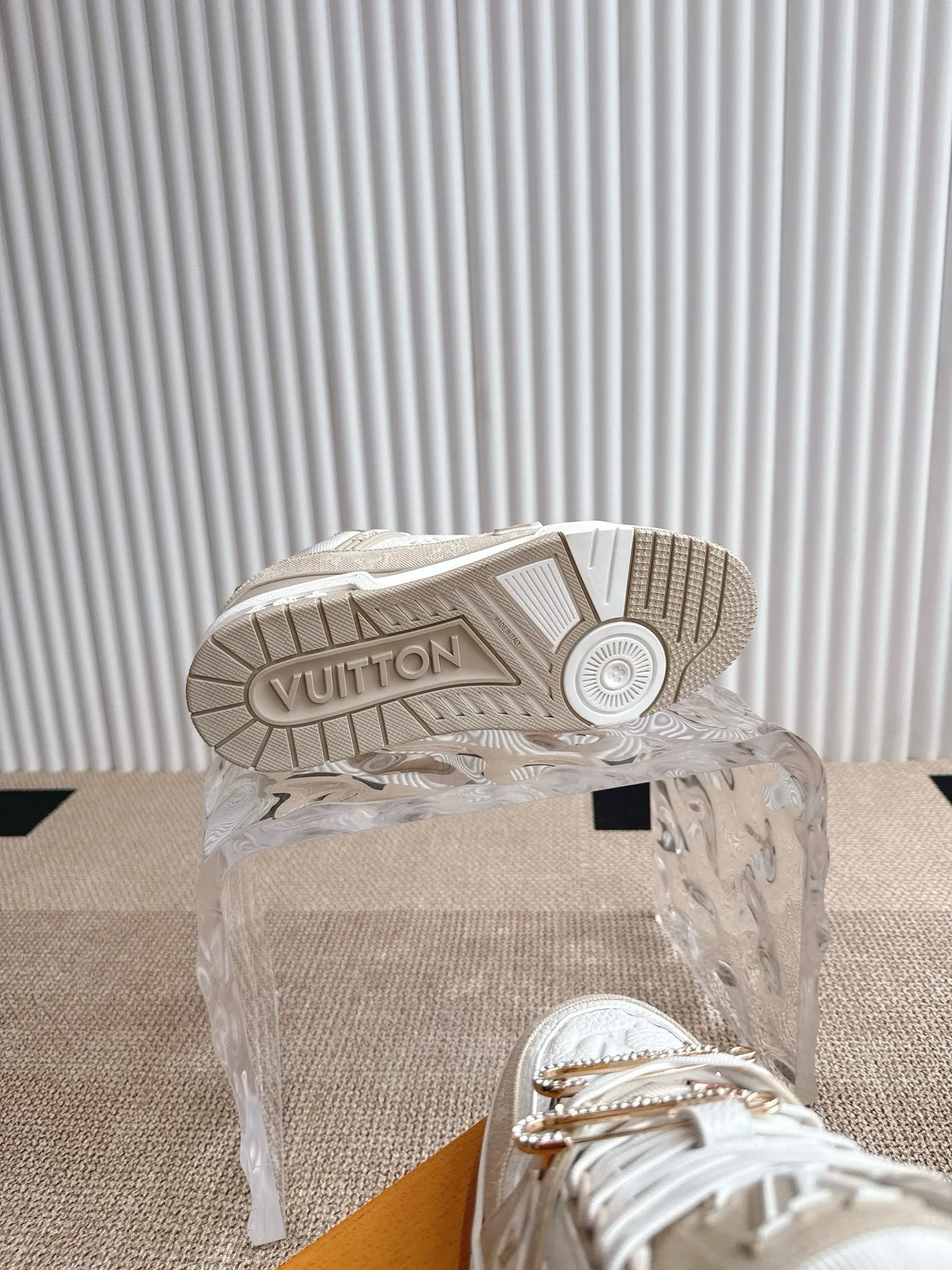 Louis Vuitton ホワイト LV Trainer - 画像 (10)