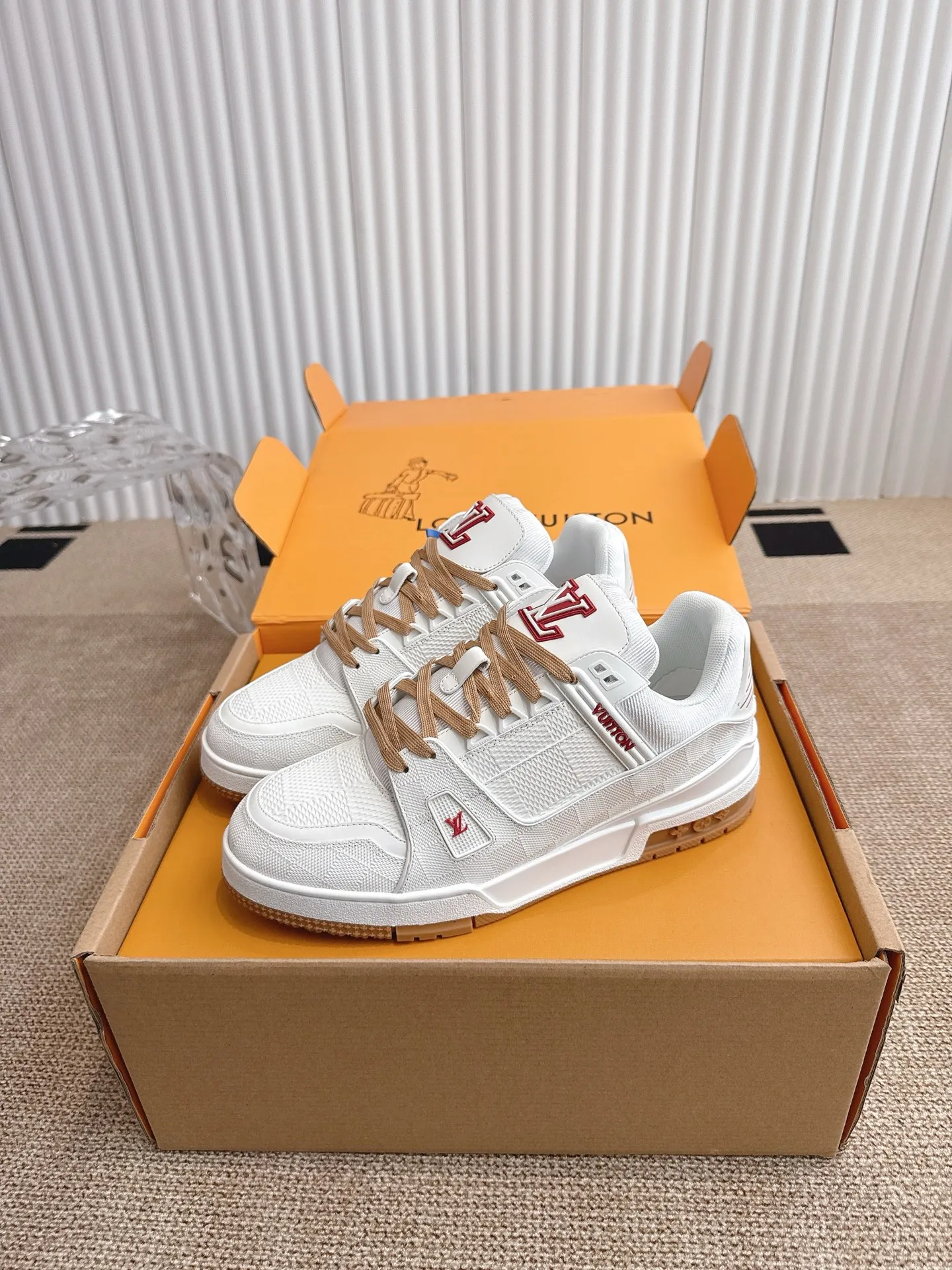 LOUIS VUITTON 白 Trainer スニーカー