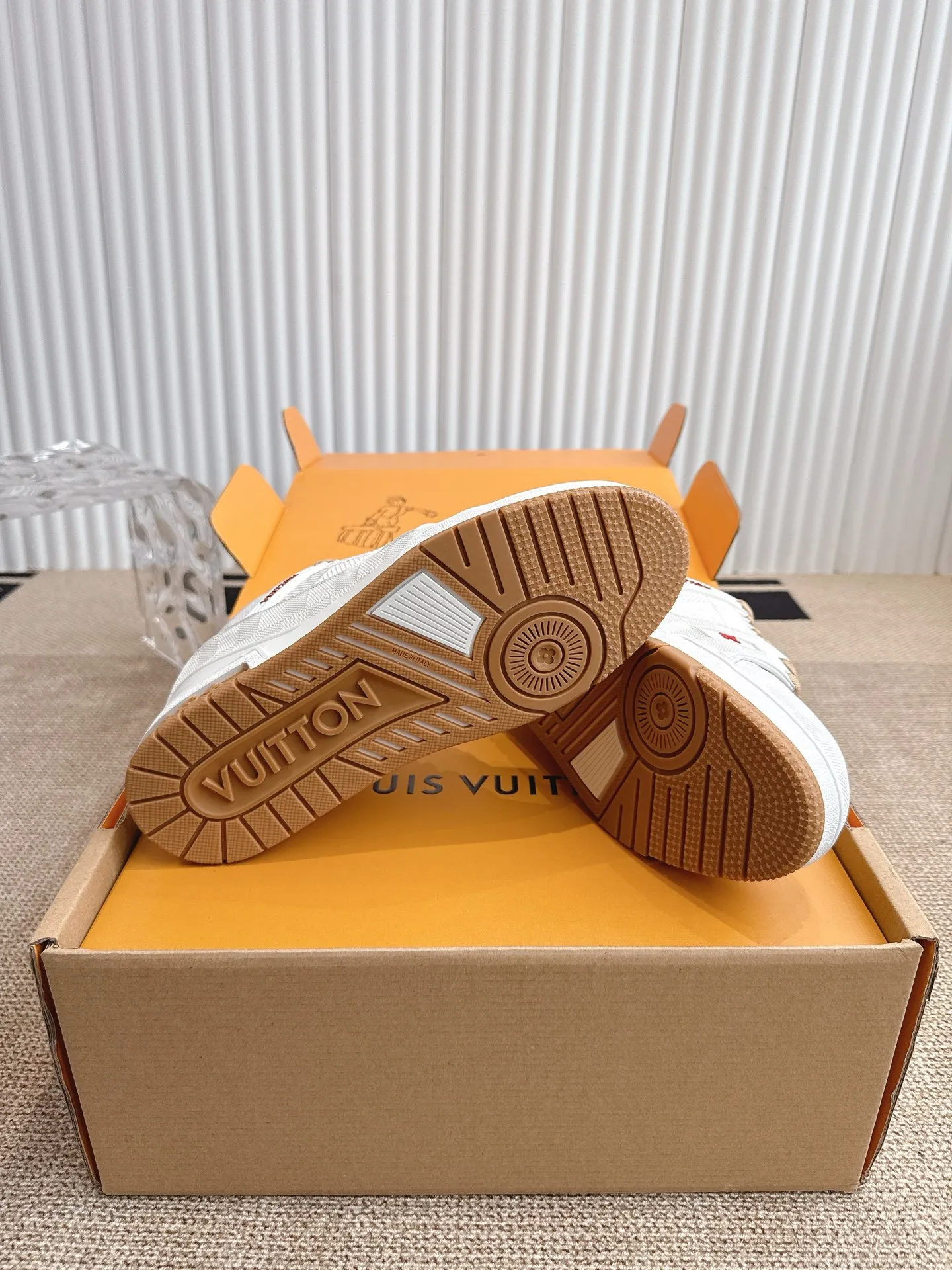 LOUIS VUITTON 白 Trainer スニーカー - 画像 (10)