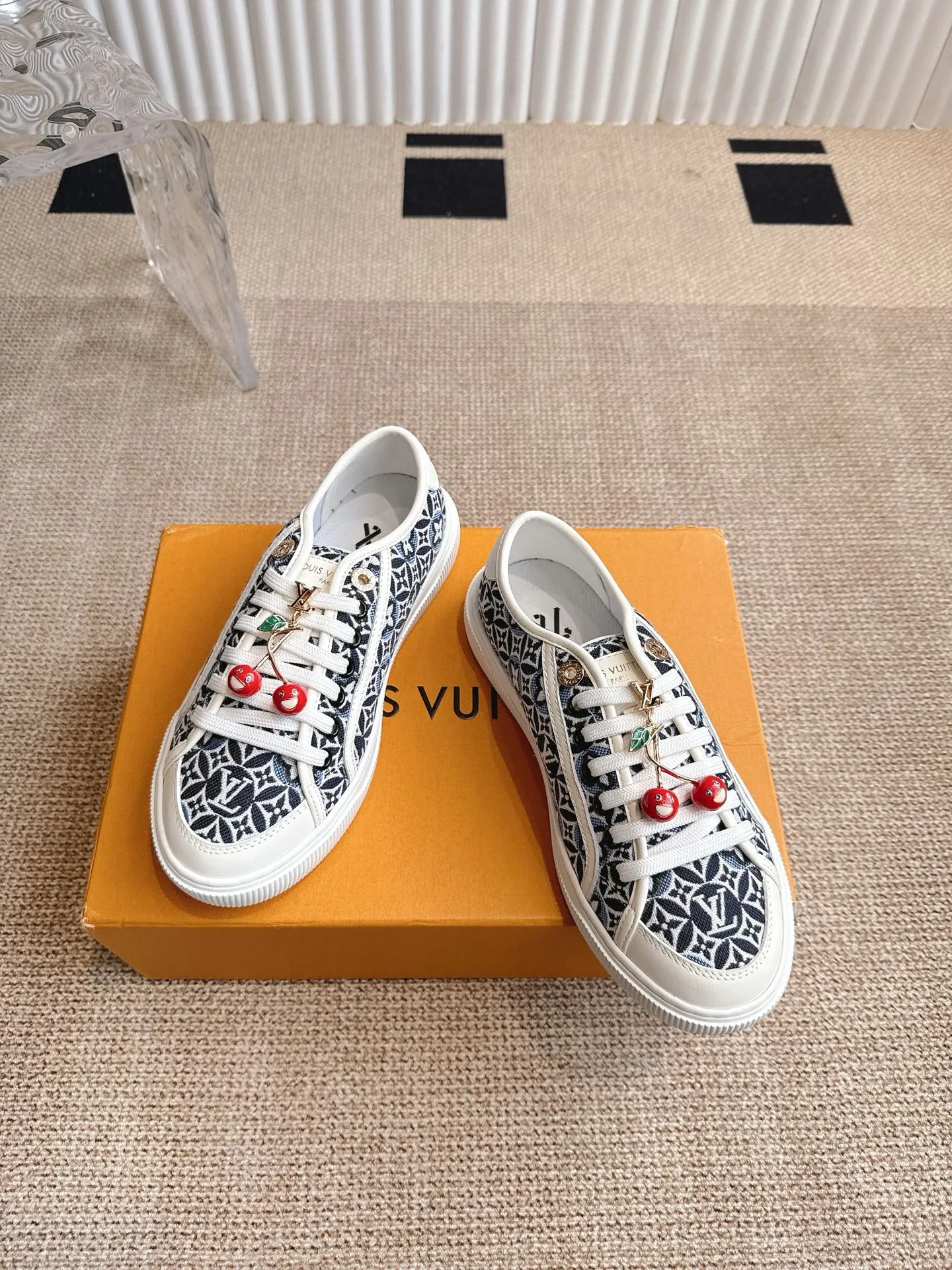 LOUIS VUITTON ラグーン スニーカー - 画像 (4)