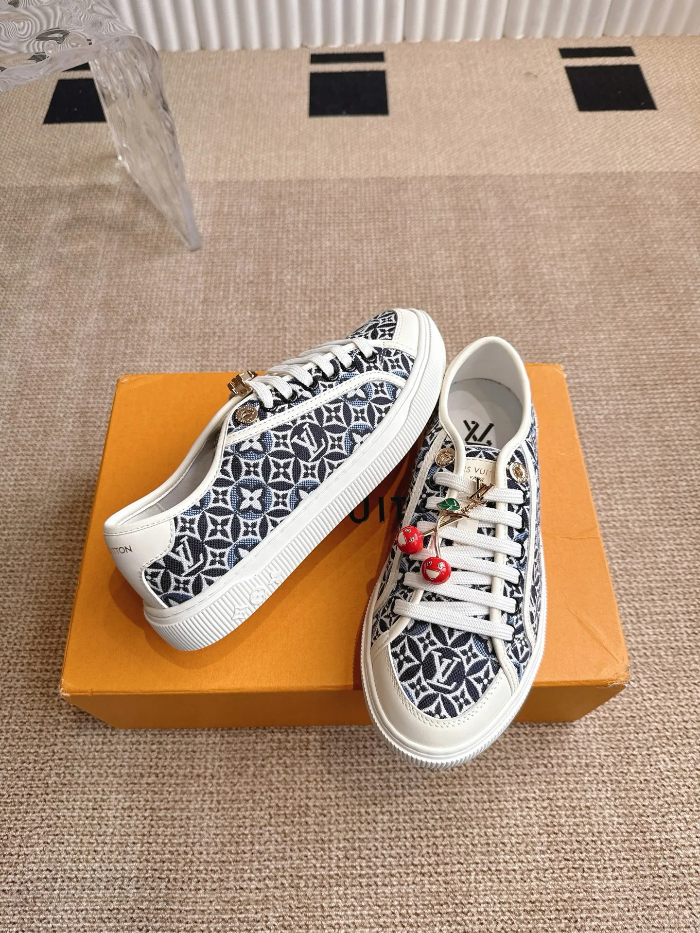 LOUIS VUITTON ラグーン スニーカー - 画像 (6)