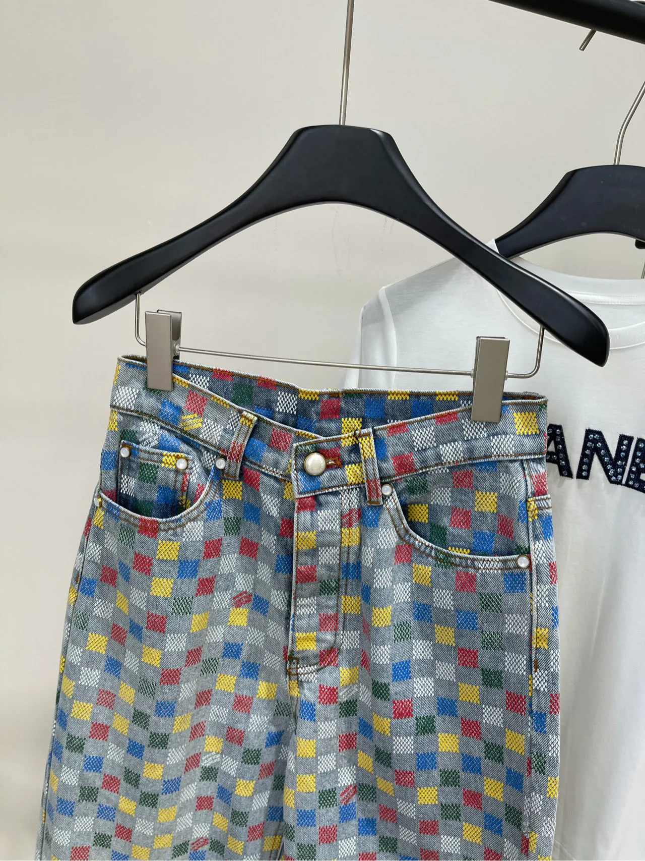 Louis Vuitton カラフルモザイク デニム長ズボン - 画像 (3)