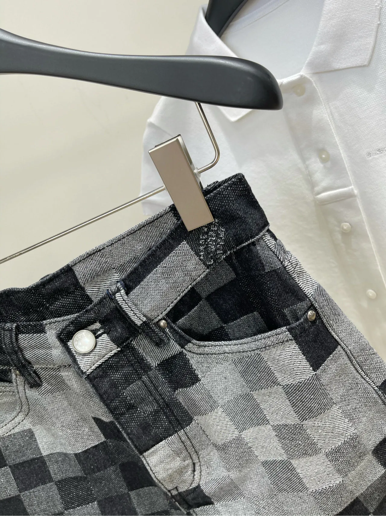 Louis Vuitton グレー黒チェック柄デニムショーツ - 画像 (6)