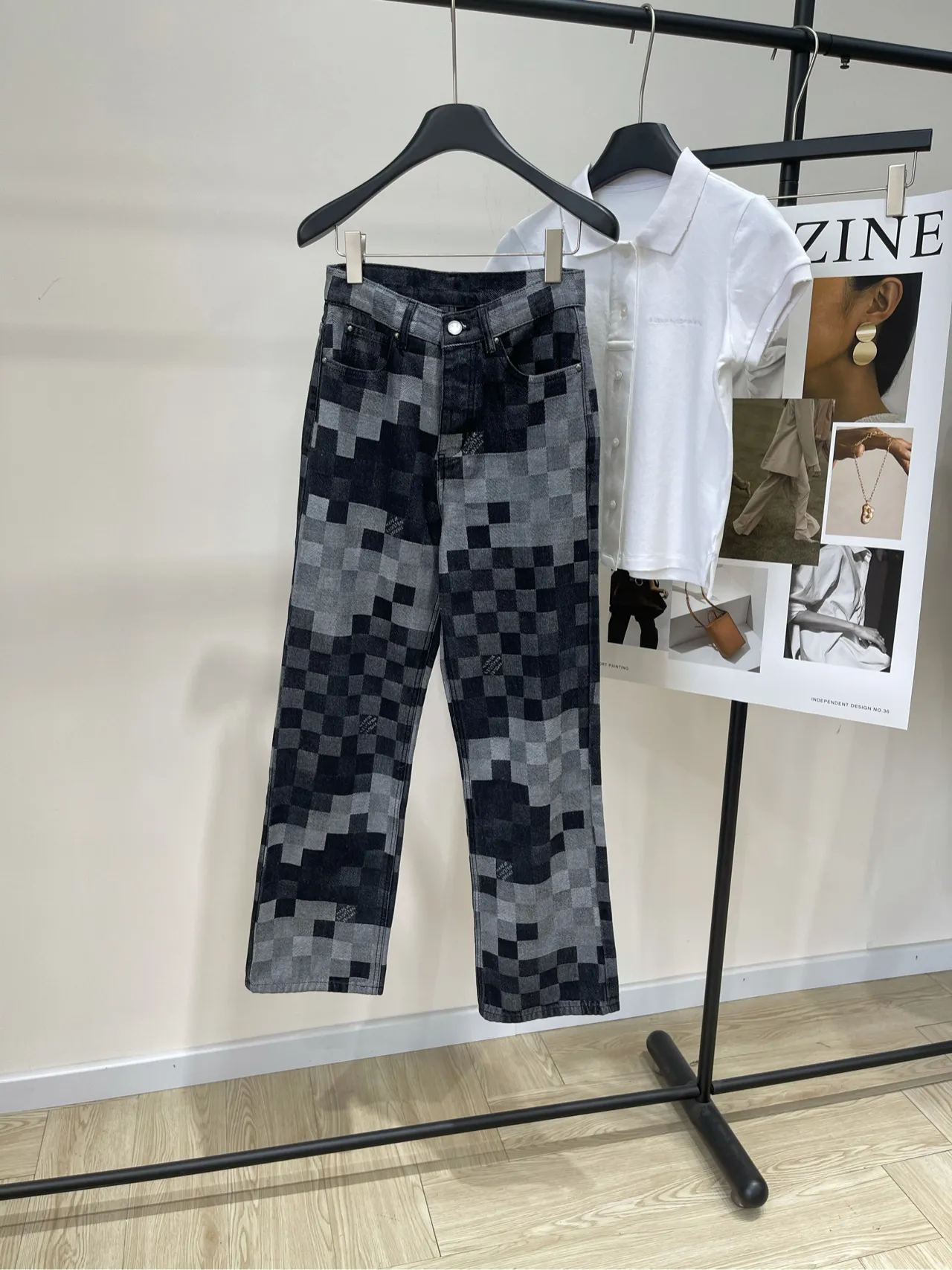 Louis Vuitton グレー黒チェックデニムパンツ