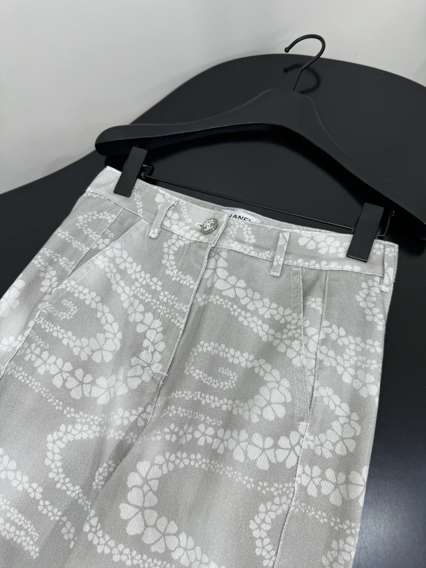 CHANELリゾート風マイクロフレズボン - 画像 (8)