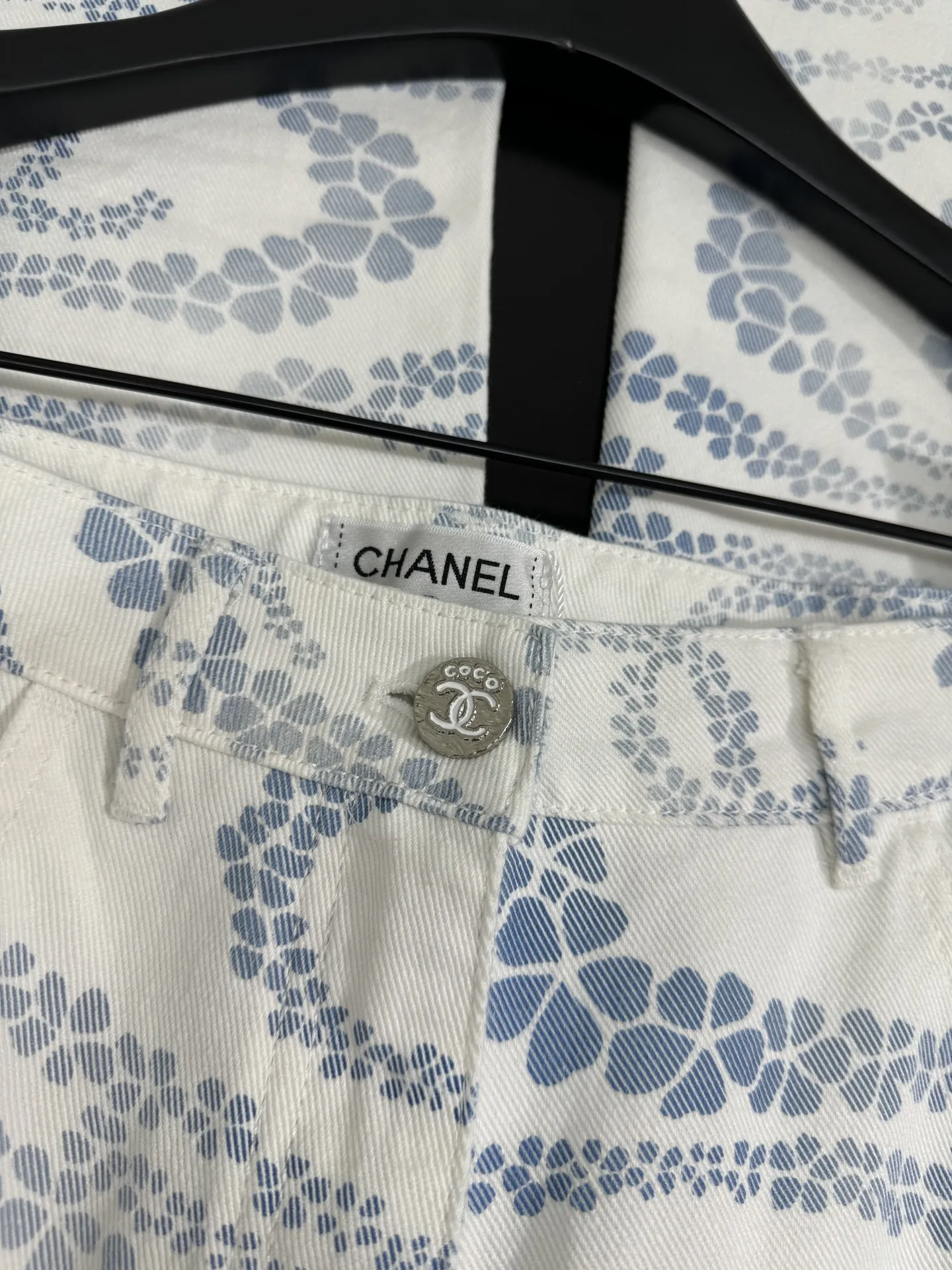 CHANEL 25coco beachリゾートマイクロラッパカウボーイパンツライトブルー - 画像 (8)