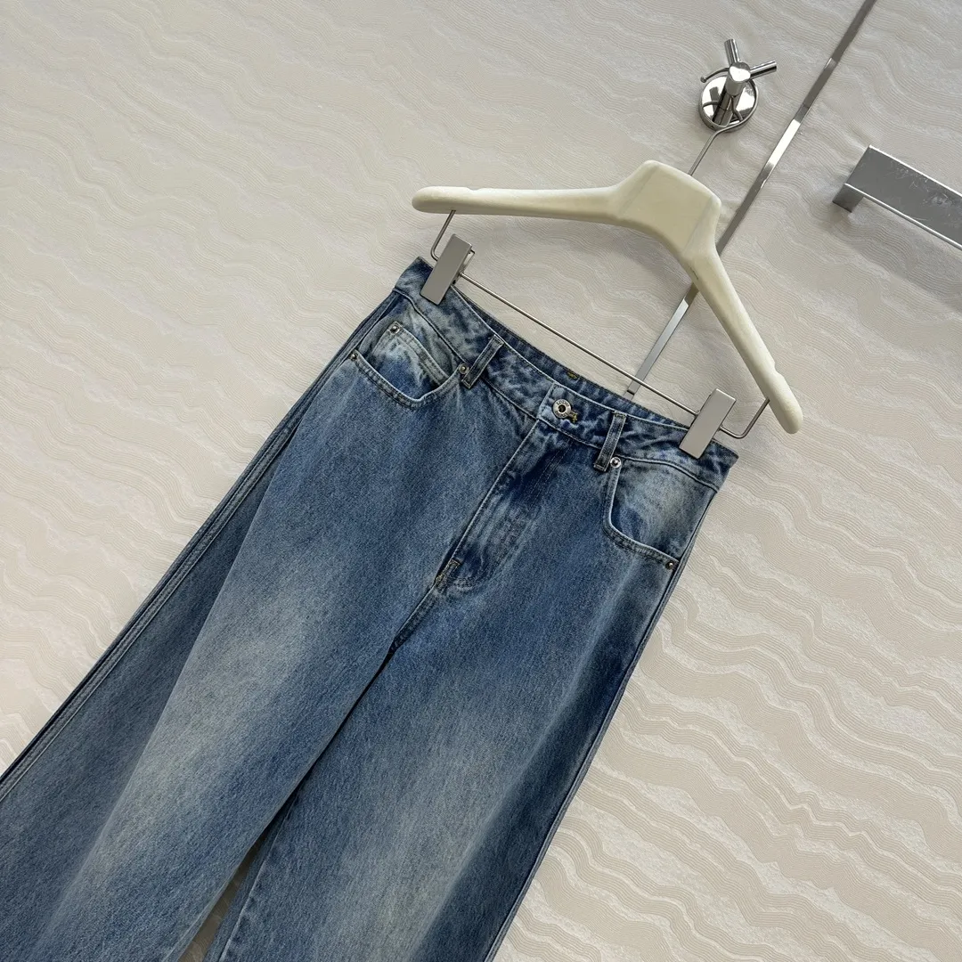 Loeweブランド洗水ブルーデニムワイドパンツ - 画像 (3)