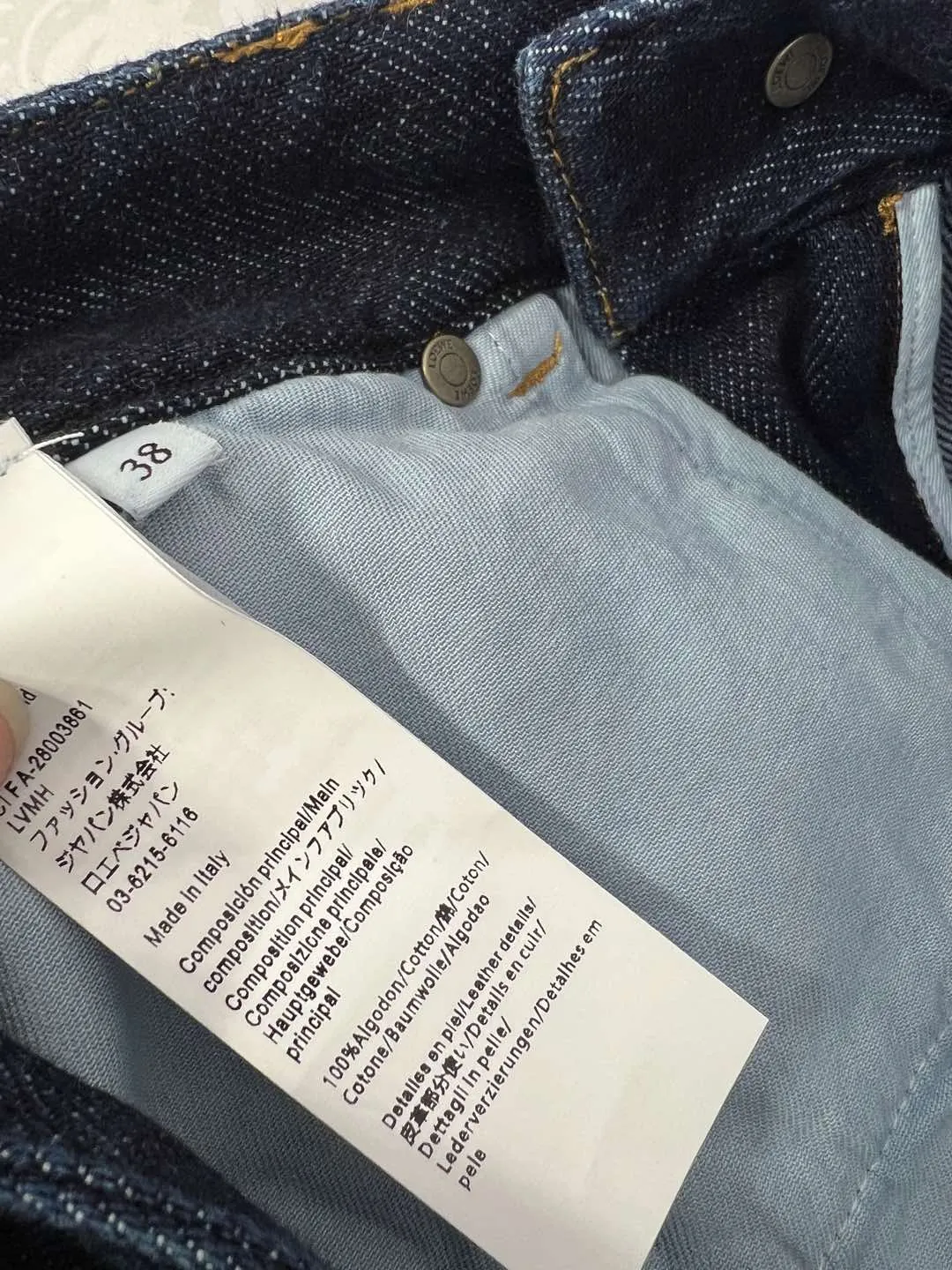 Loewe カマ型デニムパンツ ダークブルー ワイド - 画像 (10)