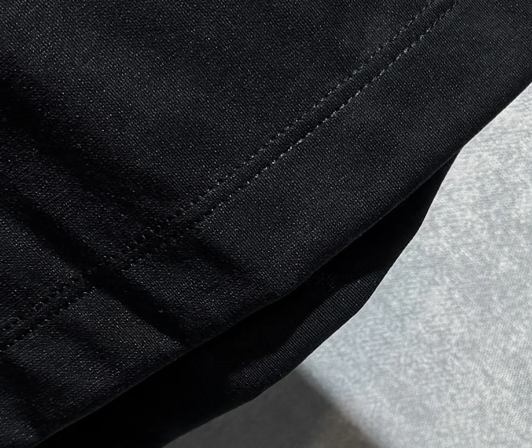 Christian Dior 黒色 シンプルデザインTシャツ - 画像 (10)