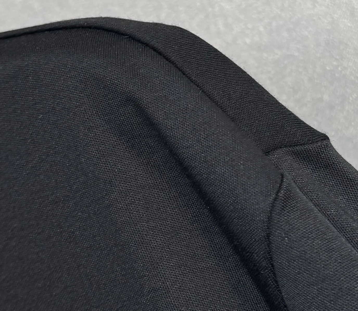 Christian Dior 黒色 シンプルTシャツ - 画像 (7)
